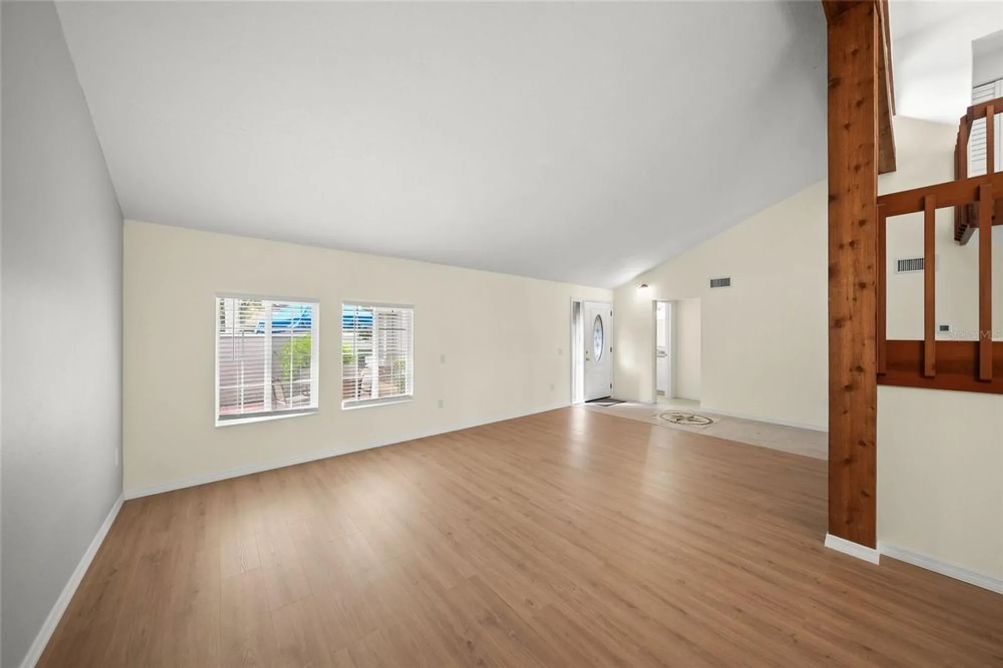 Property Slideshow image 12 of 62 | 4555 forest wood trl 23, Sarasota, FL, 34241