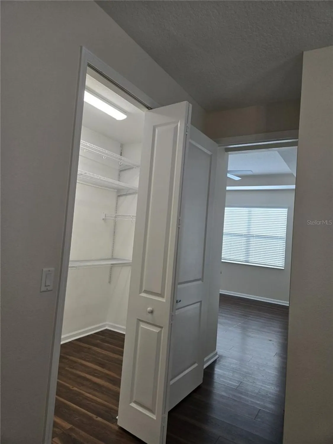 Property Slideshow image 16 of 45 | 422 lime ave, Daytona Beach, FL, 32124