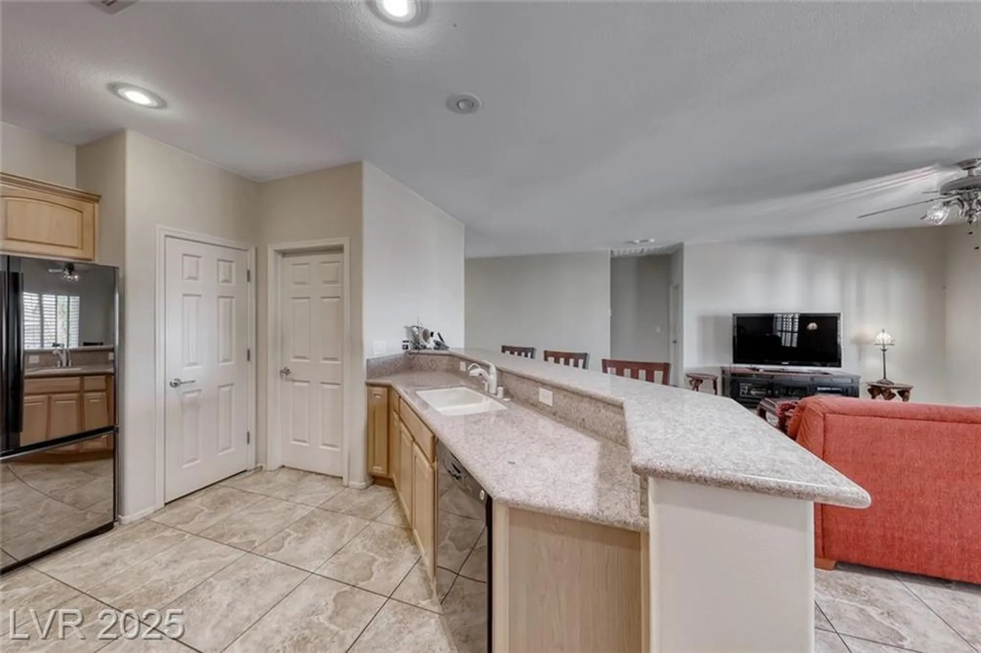 Property Slideshow image 18 of 51 | 2404 anderson park dr, Henderson, NV, 89044