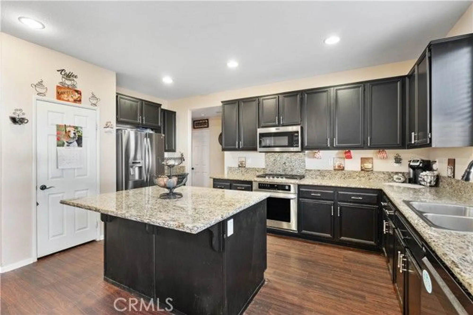 Property Slideshow image 10 of 44 | 26692 rim creek path, Menifee, CA, 92584