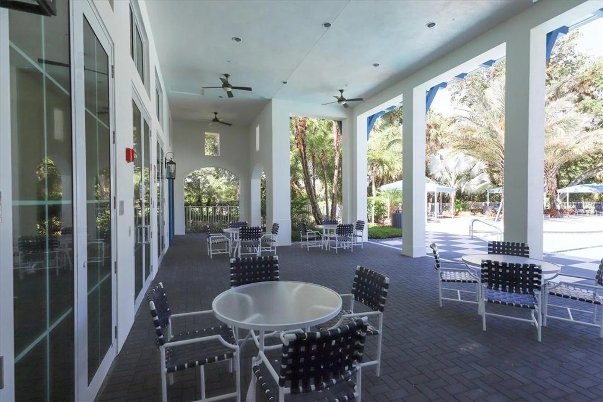 Property Slideshow image 43 of 55 | 21649 avon park ct, Venice, FL, 34293