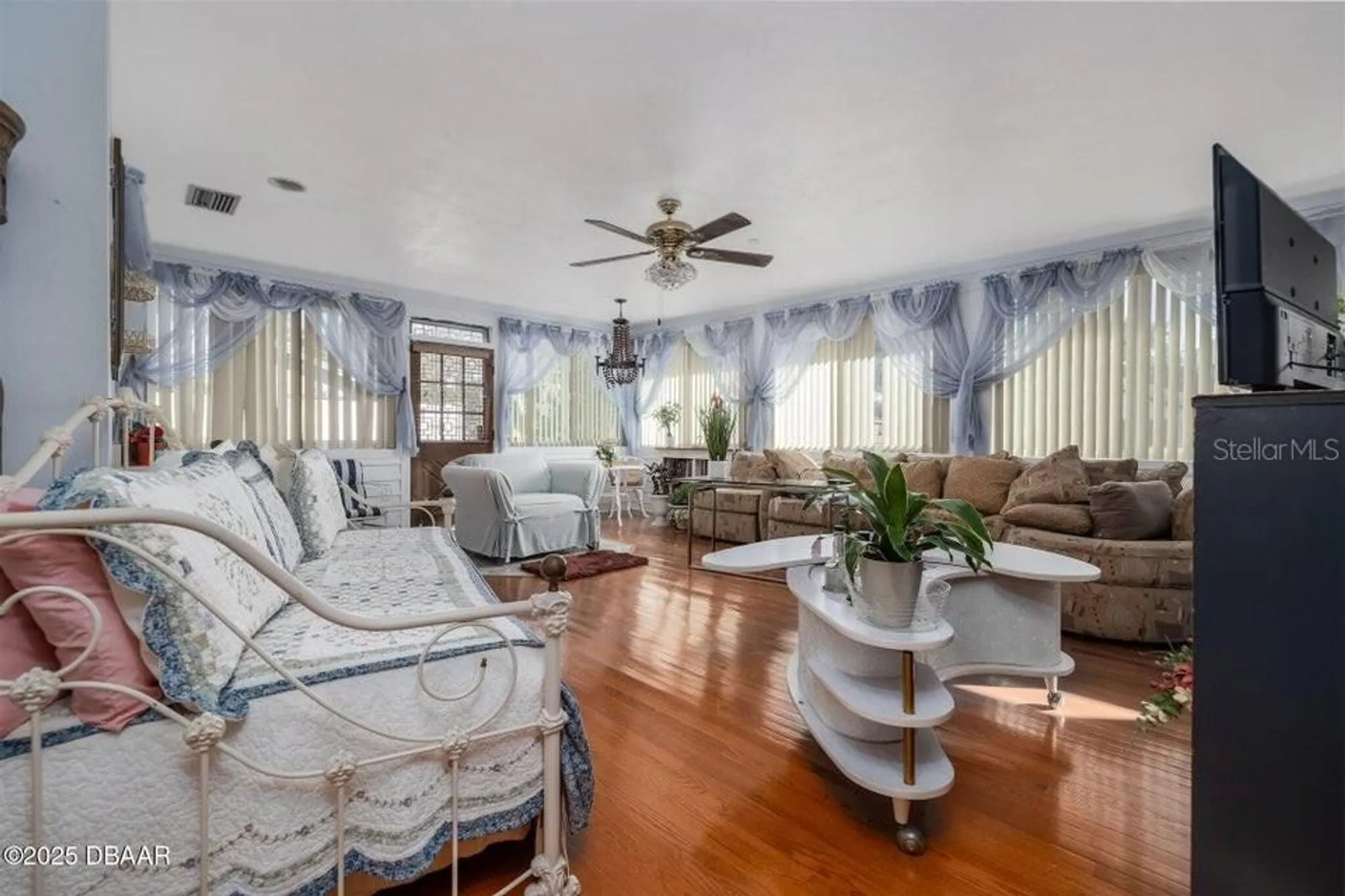 Property Slideshow image 19 of 30 | 252 gull dr, Daytona Beach, FL, 32119
