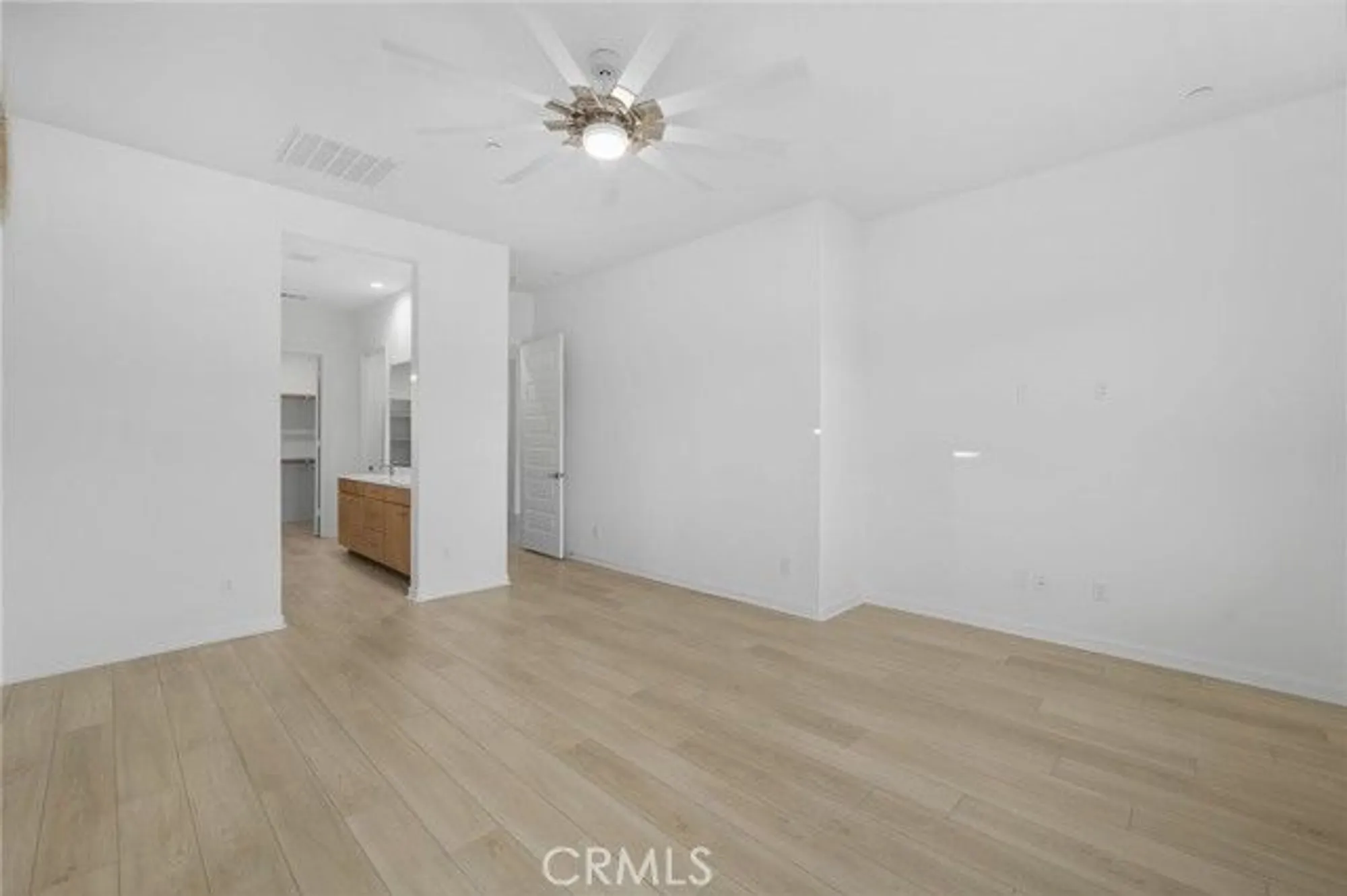 Property Slideshow image 38 of 48 | 11937 wandering way, Corona, CA, 92883