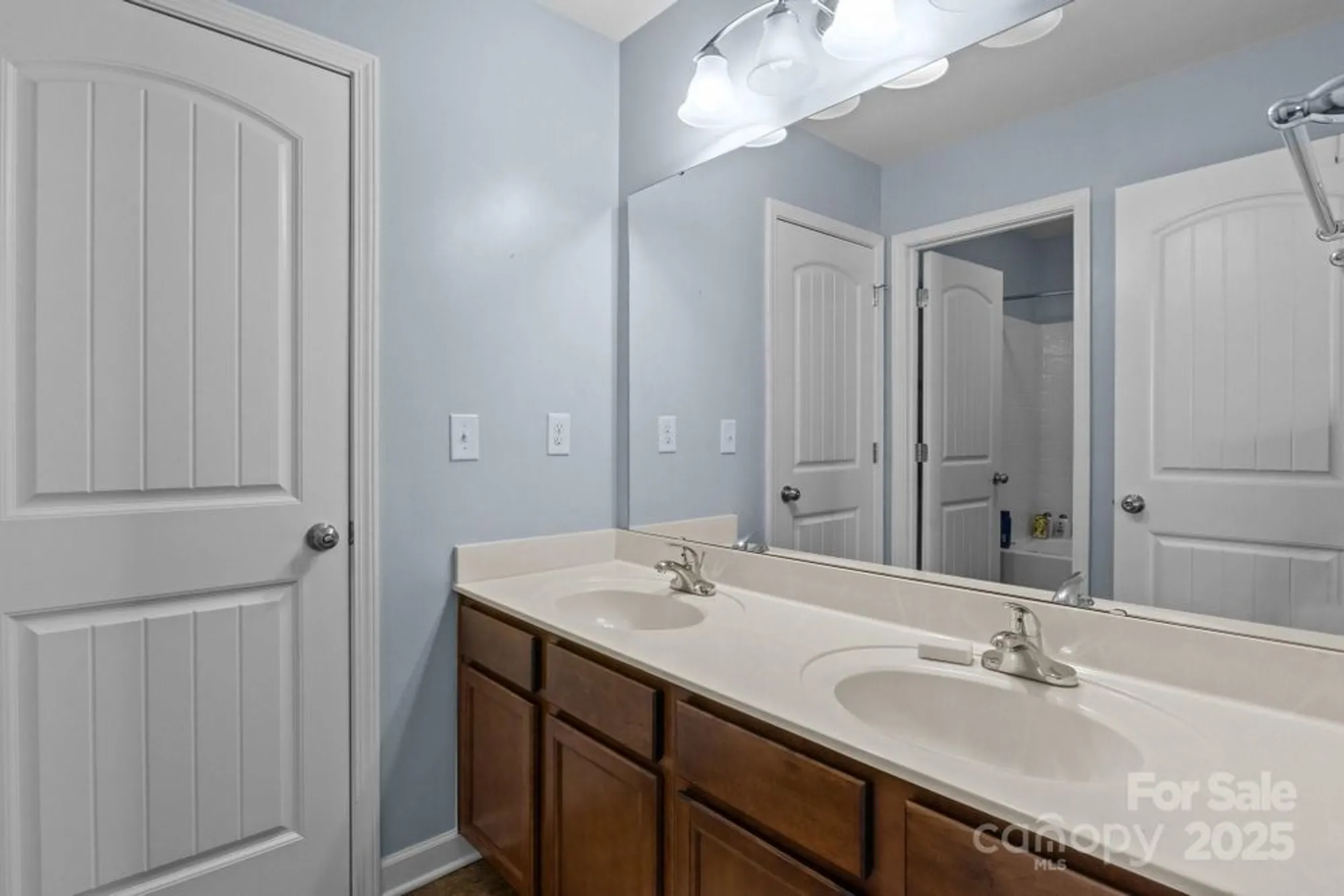 Property Slideshow image 16 of 36 | 4117 bright rd, Charlotte, NC, 28214