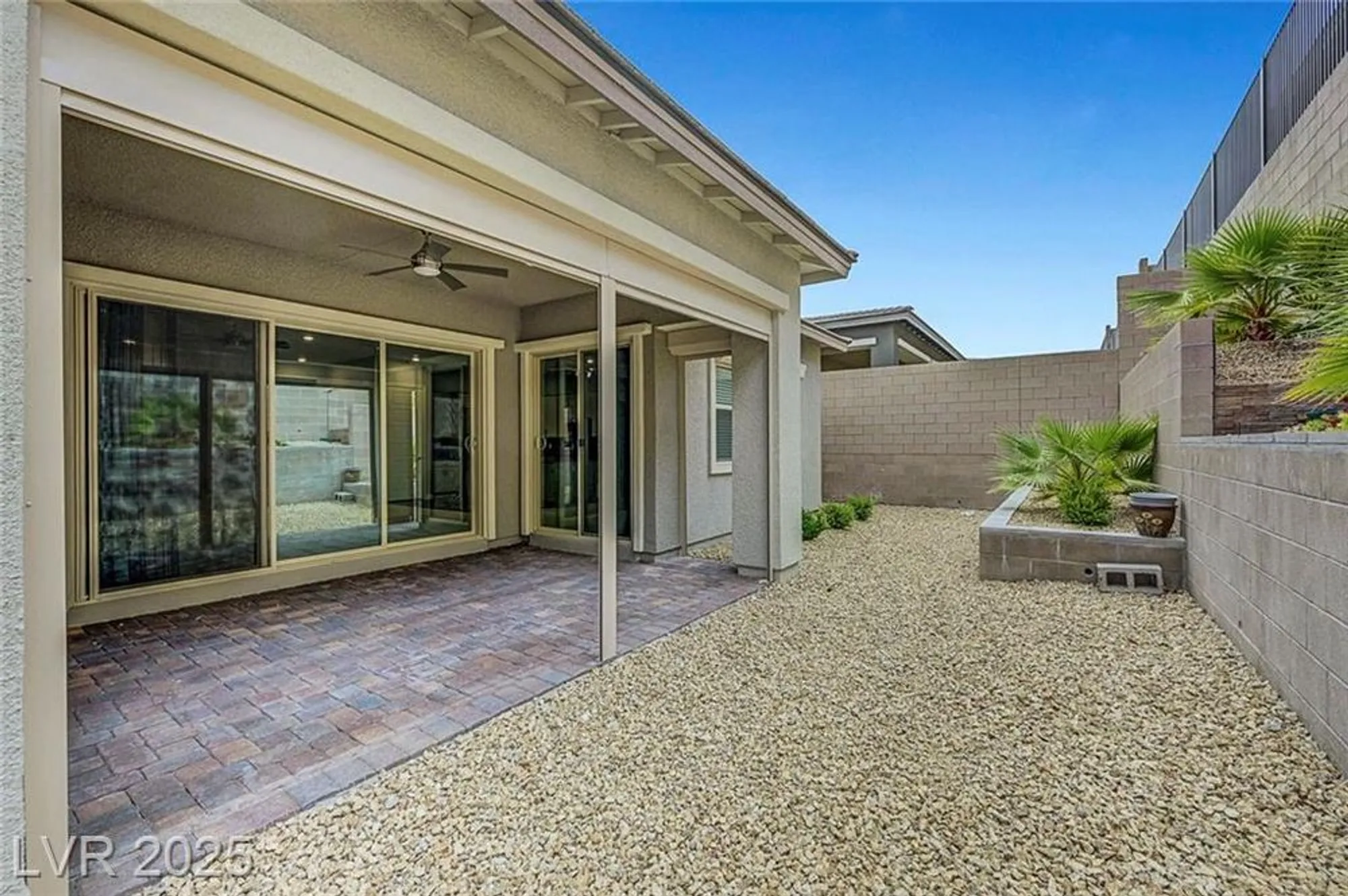 Property Slideshow image 40 of 44 | 977 edinburgh fields ct, Las Vegas, NV, 89138