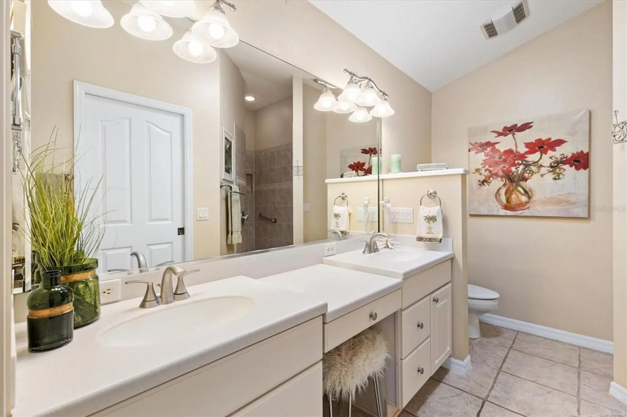Property Slideshow image 22 of 68 | 17339 se 84th foxgrove ave, The Villages, FL, 32162