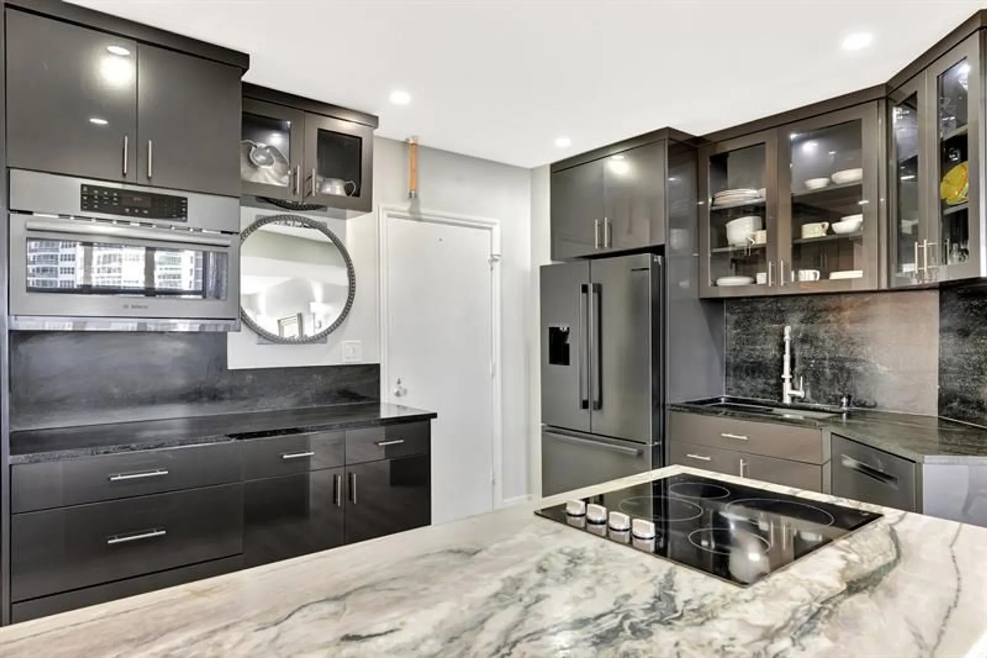 Property Slideshow image 21 of 50 | 3333 ne 34th st 608, Fort Lauderdale, FL, 33308