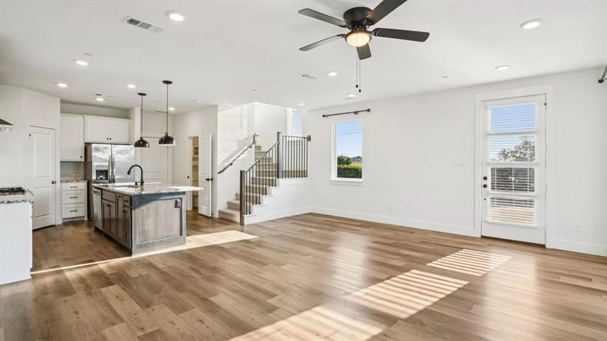 Property Slideshow image 10 of 36 | 3661 rosemont dr, Prosper, TX, 76208