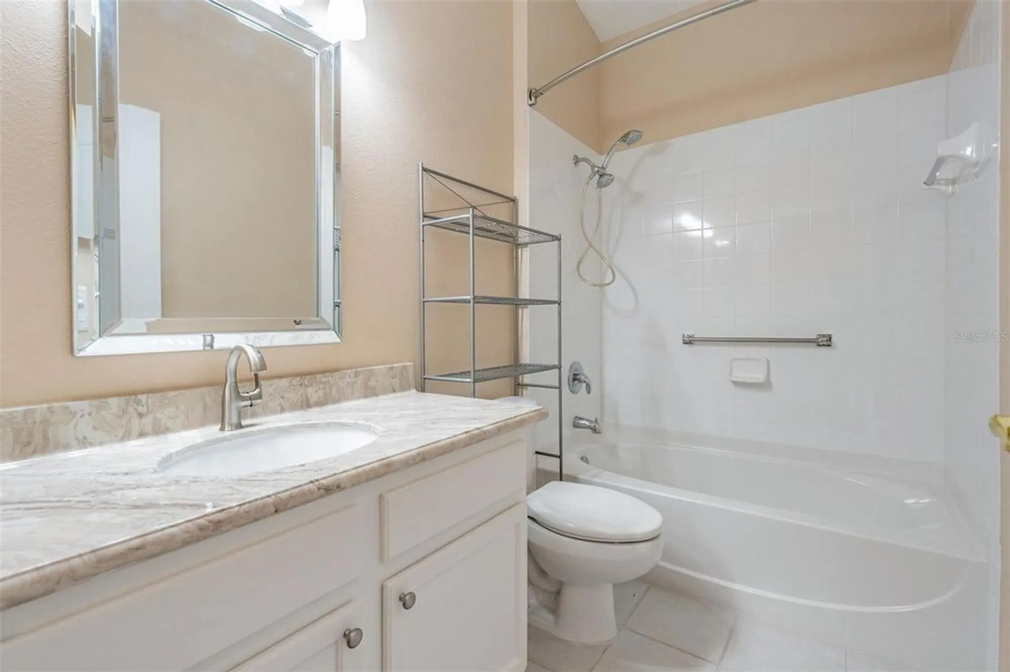 Property Slideshow image 16 of 49 | 1143 dustan pl, Trinity, FL, 34655