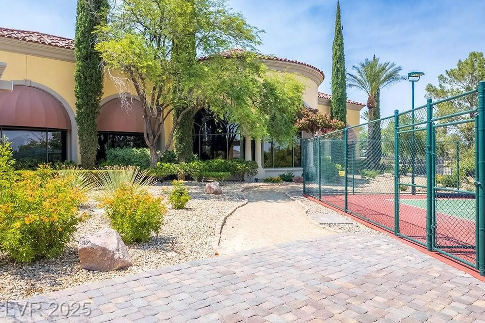 Property Slideshow image 48 of 64 | 5123 vincitor st, Las Vegas, NV, 89135