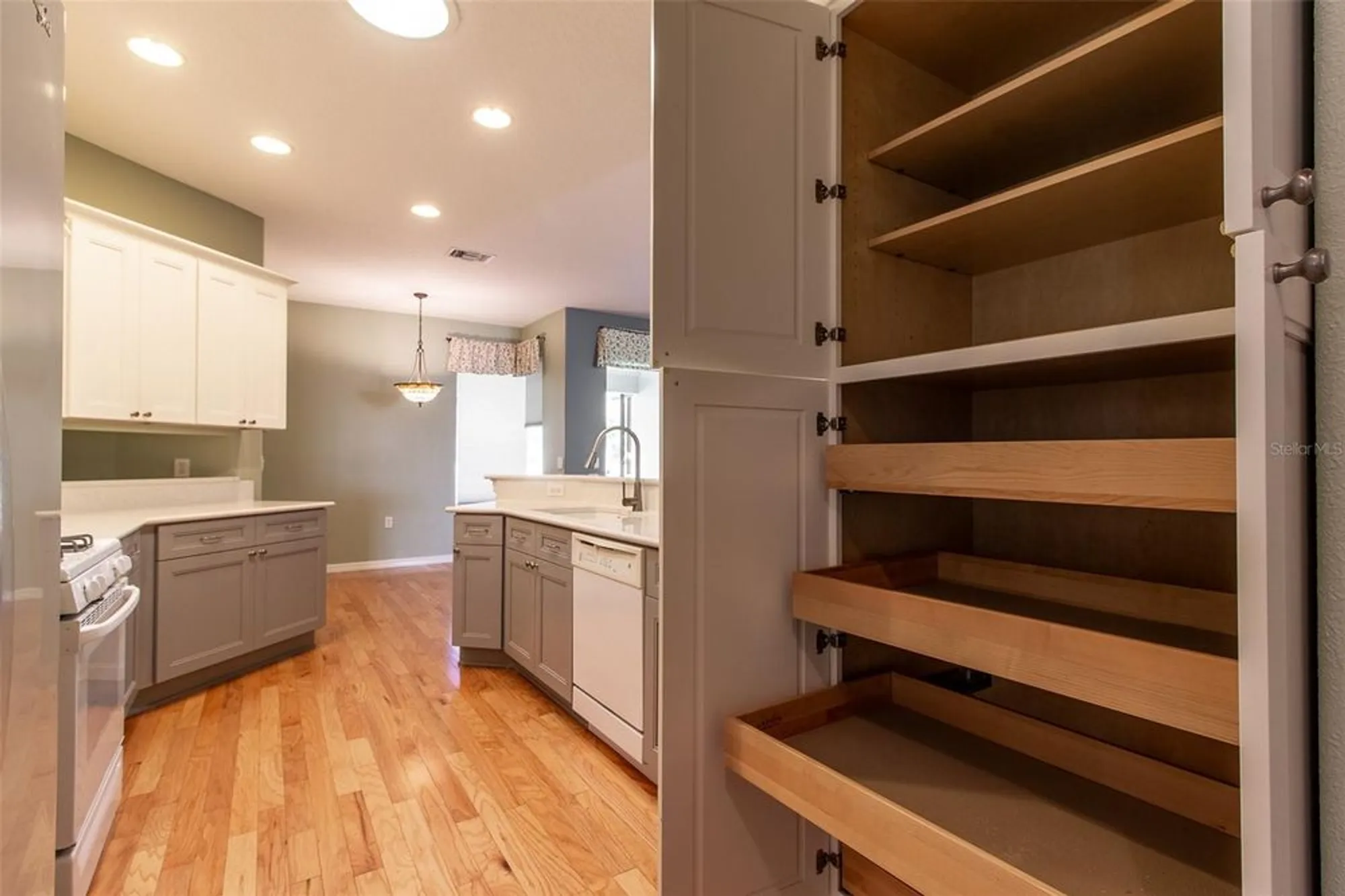 Property Slideshow image 26 of 76 | 15304 sw 15th terrace rd, Ocala, FL, 34473