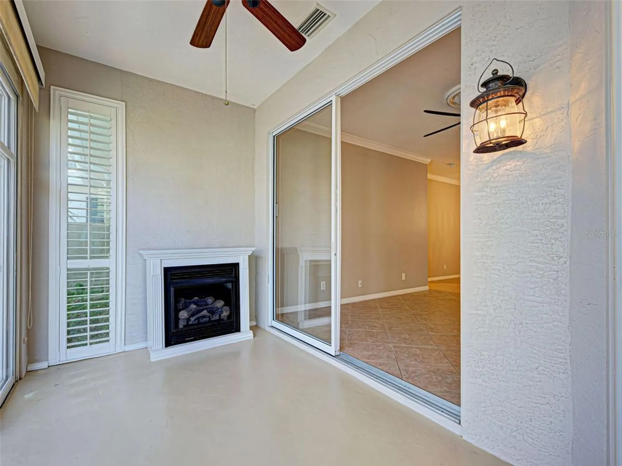 Property Slideshow image 38 of 54 | 912 barclay ct, Venice, FL, 34293