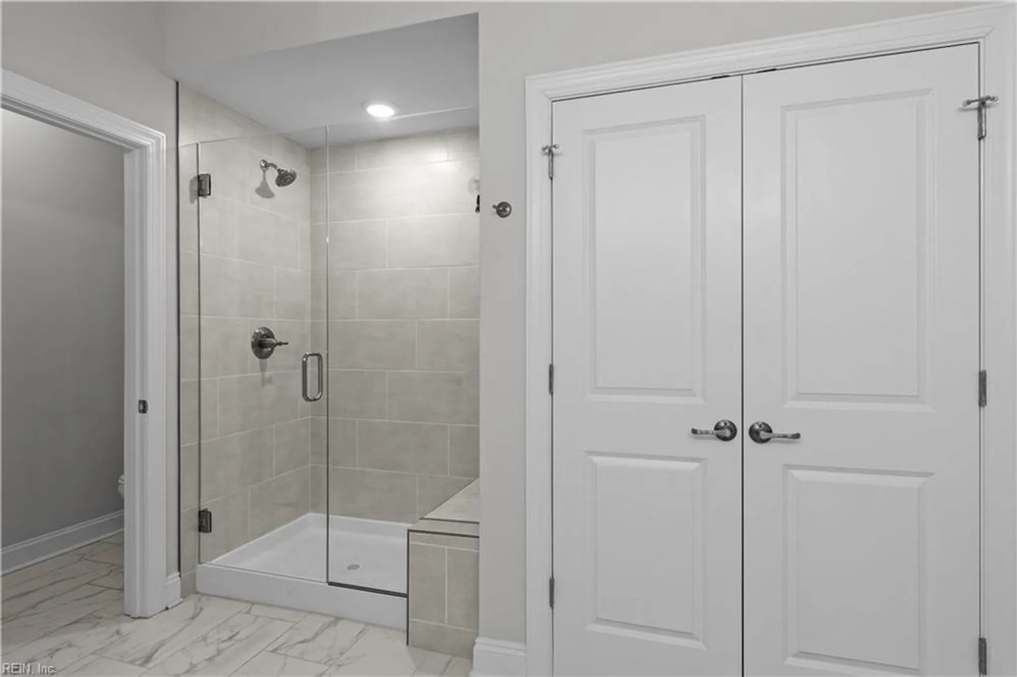 Property Slideshow image 21 of 50 | 4650 longleaf pl, Chesapeake, VA, 23321