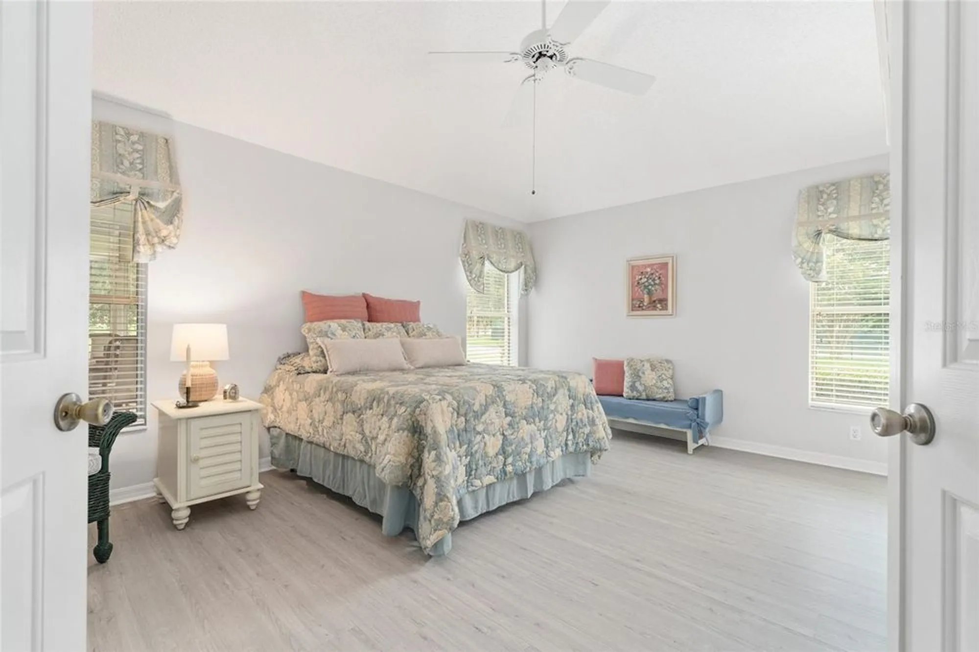 Property Slideshow image 17 of 52 | 1952 palo alto ave, The Villages, FL, 32159