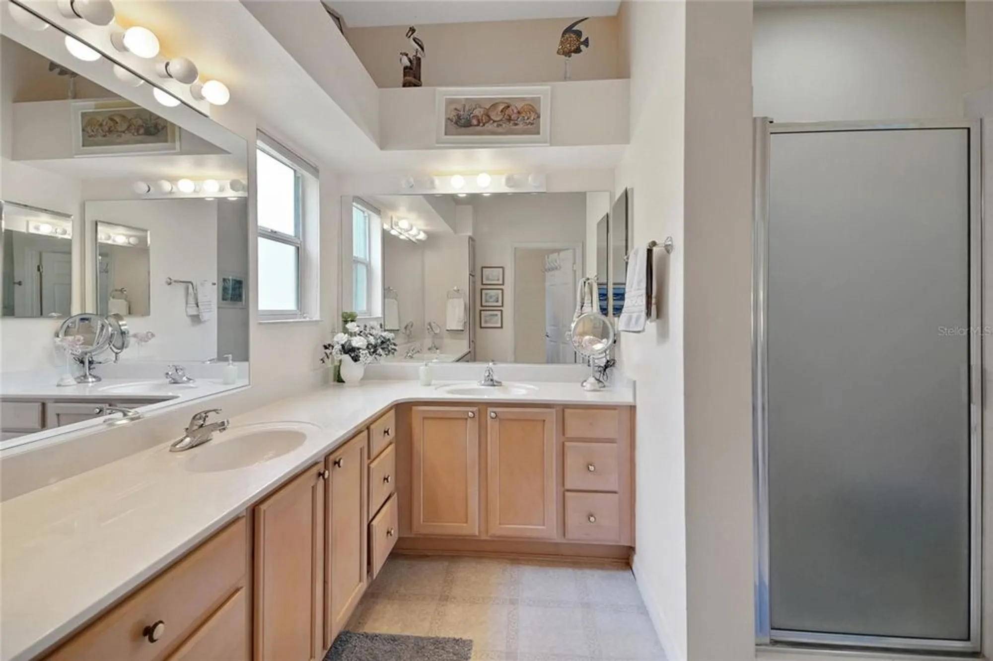 Property Slideshow image 17 of 46 | 9213 se 172nd santee pl, The Villages, FL, 32162