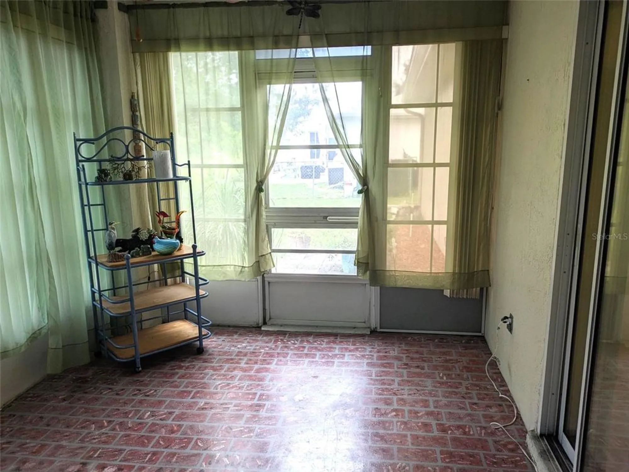 Property Slideshow image 11 of 25 | 6136 sw 100th loop, Ocala, FL, 34476