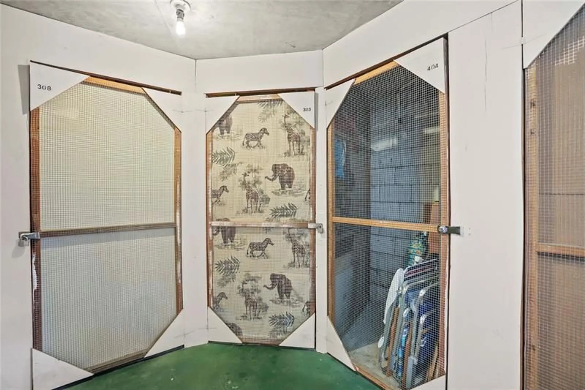 Property Slideshow image 23 of 43 | 3001 nw 46th ave 404, Lauderdale Lakes, FL, 33313