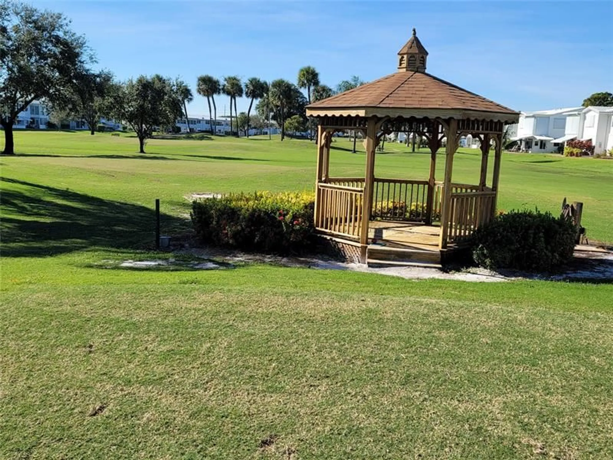 Property Slideshow image 12 of 15 | 2751 e golf blvd 2028, Pompano Beach, FL, 33064