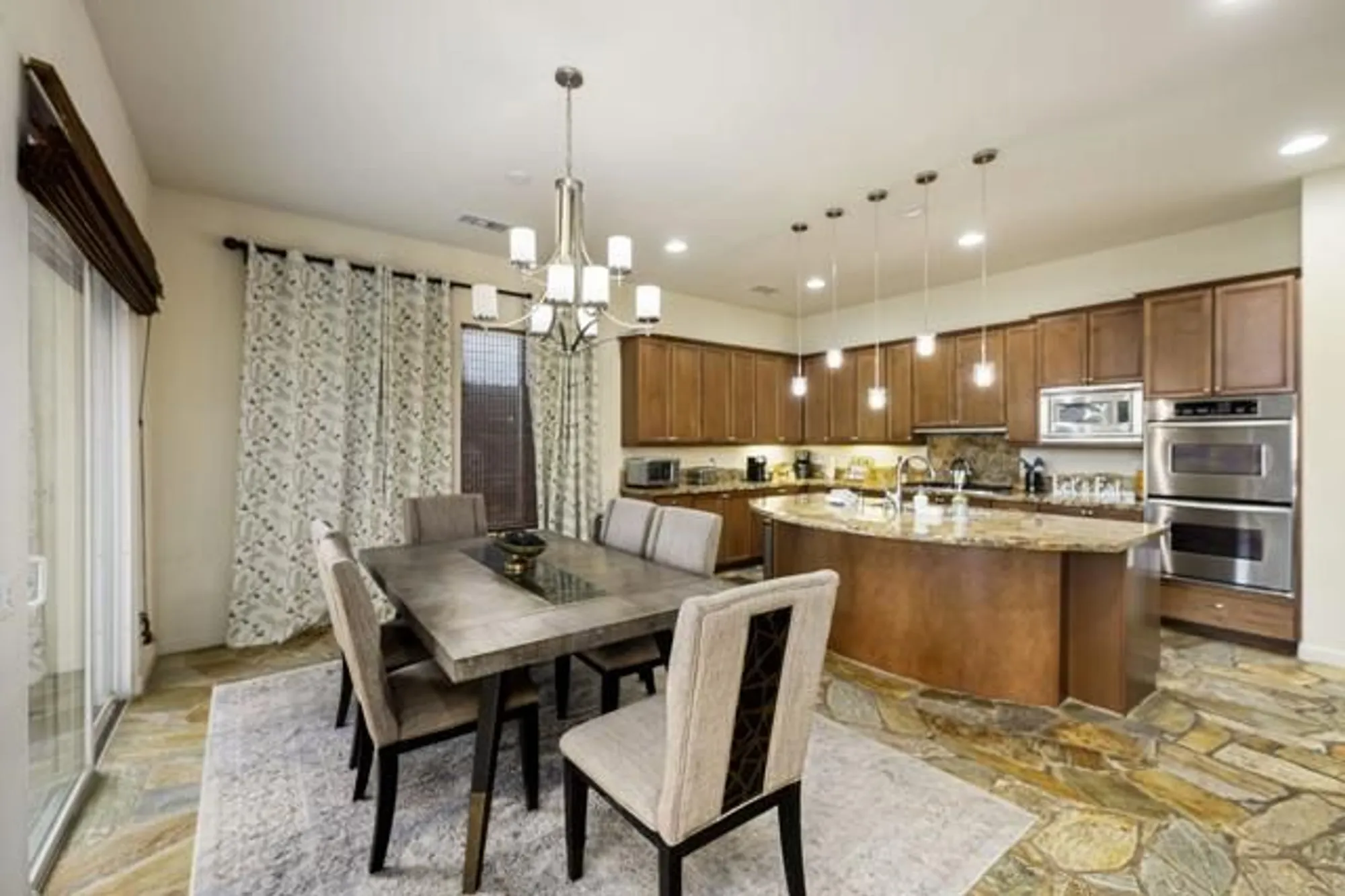 Property Slideshow image 3 of 36 | 81390 golf view dr, La Quinta, CA, 92253