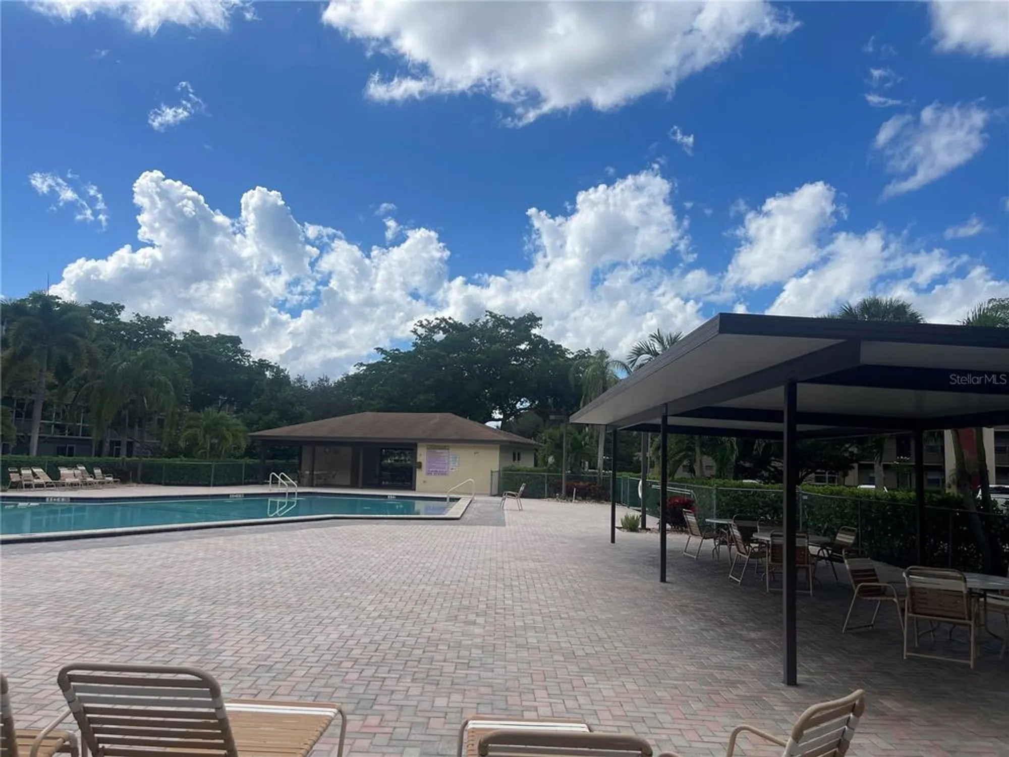 Property Slideshow image 8 of 15 | 13455 sw 9th ct 112j, Pembroke Pines, FL, 33027