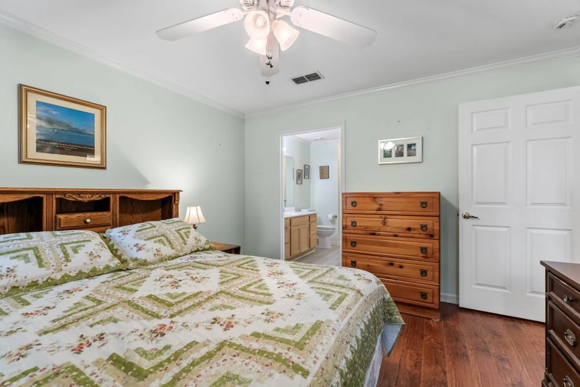 Property Slideshow image 19 of 36 | 327 forest glen cir, Murfreesboro, TN, 37128