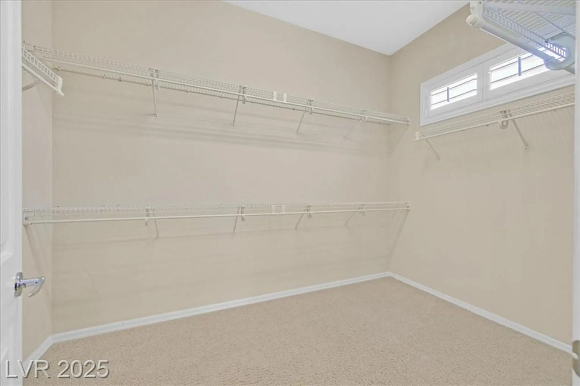 Property Slideshow image 22 of 64 | 2899 brook trout ct, Henderson, NV, 89052