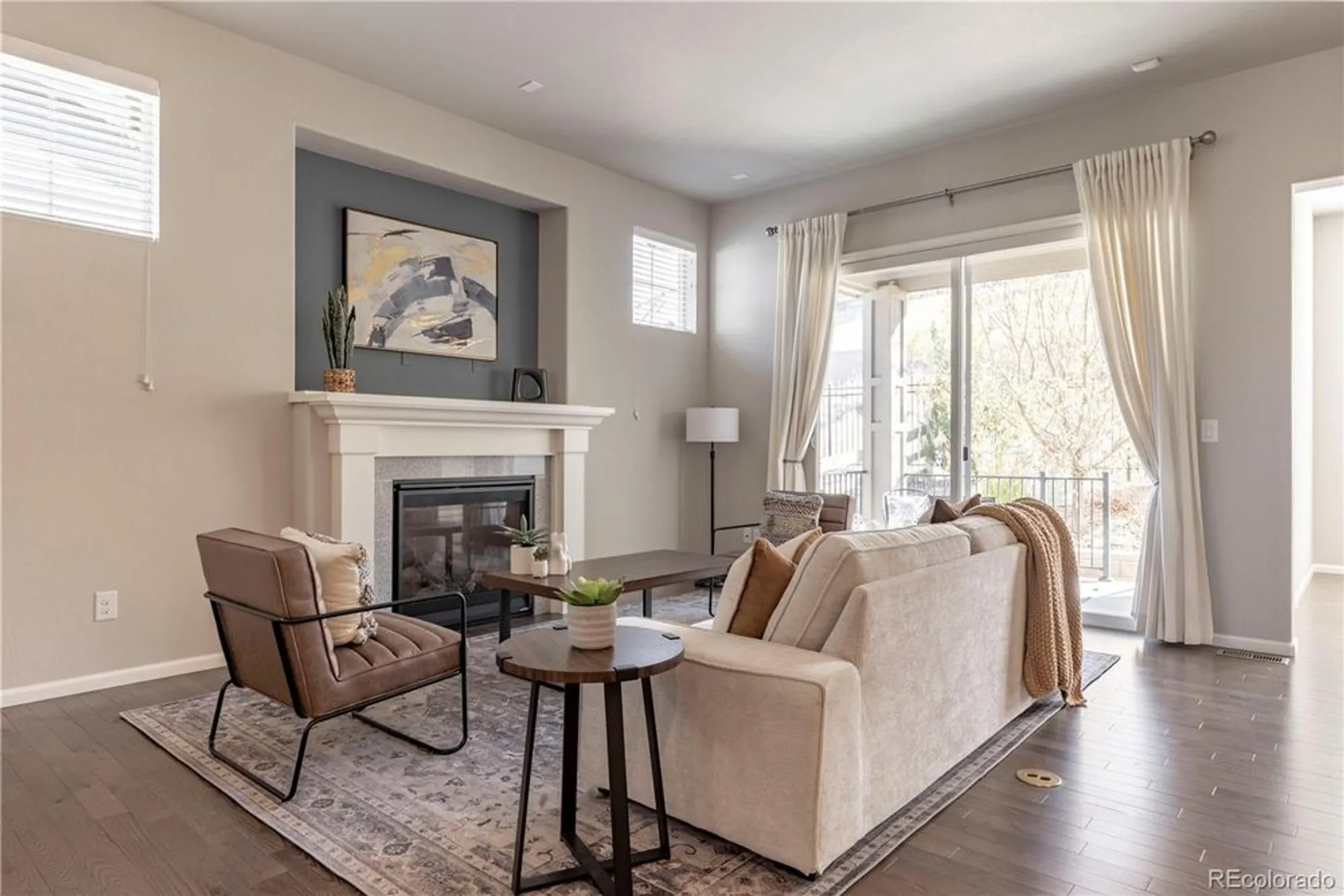 Property Slideshow image 3 of 40 | 2490 lassen ln, Castle Rock, CO, 80109