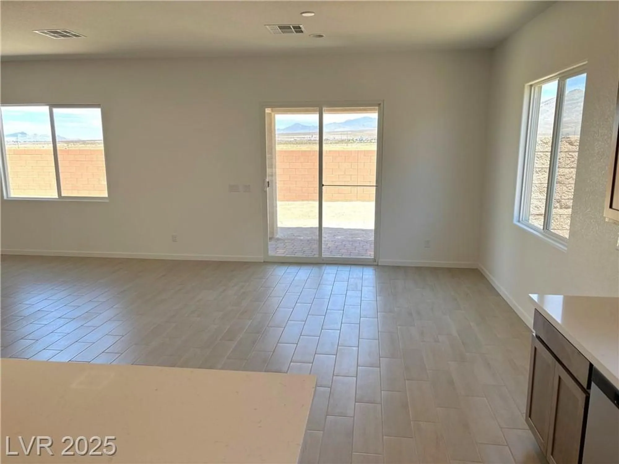 Property Slideshow image 17 of 29 | 5704 e badlands ln, Pahrump, NV, 89061