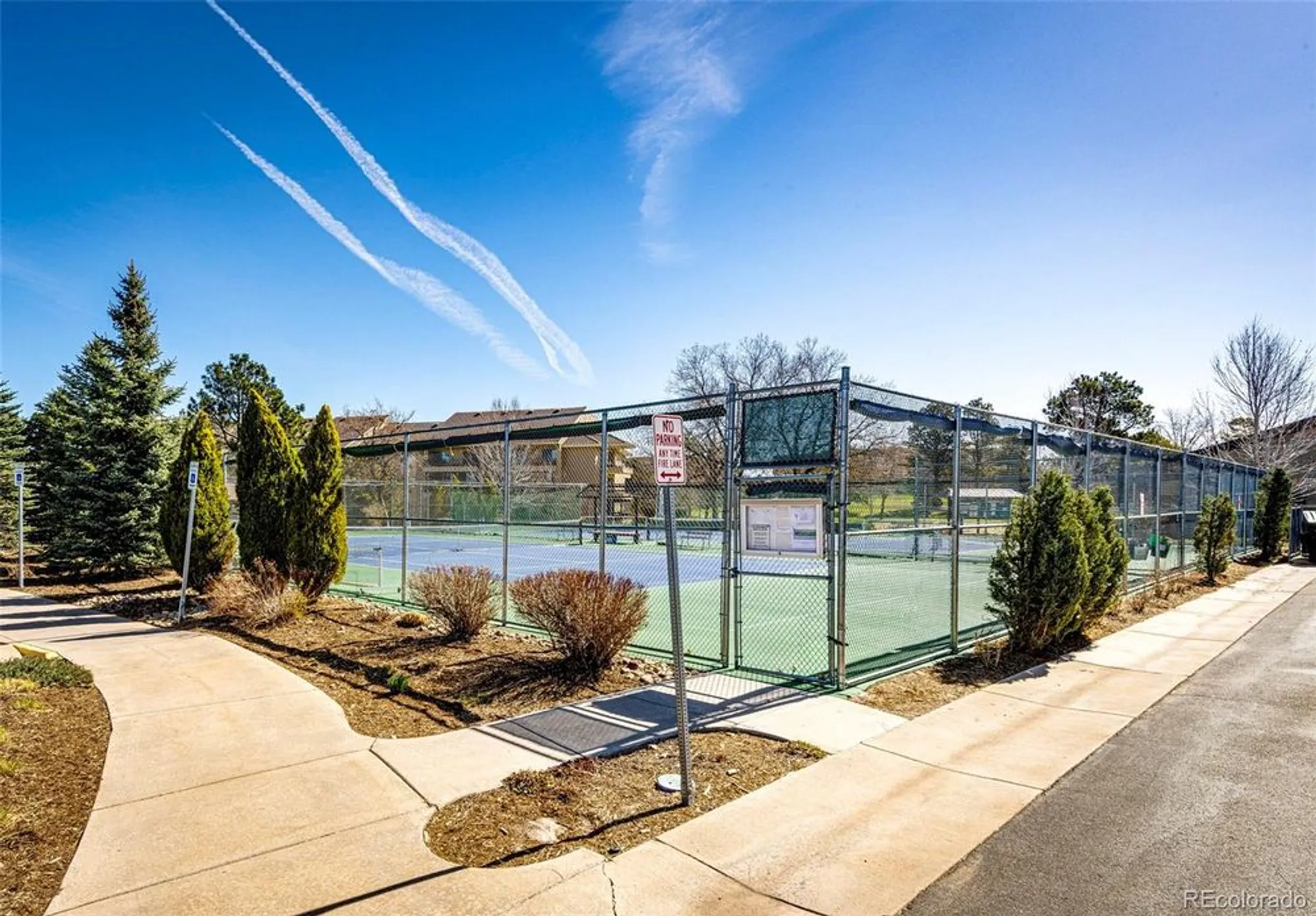 Property Slideshow image 34 of 36 | 14393 e marina dr, Aurora, CO, 80014