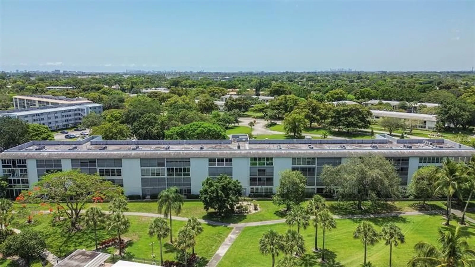 Property Slideshow image 17 of 43 | 2804 victoria way c3, Coconut Creek, FL, 33066