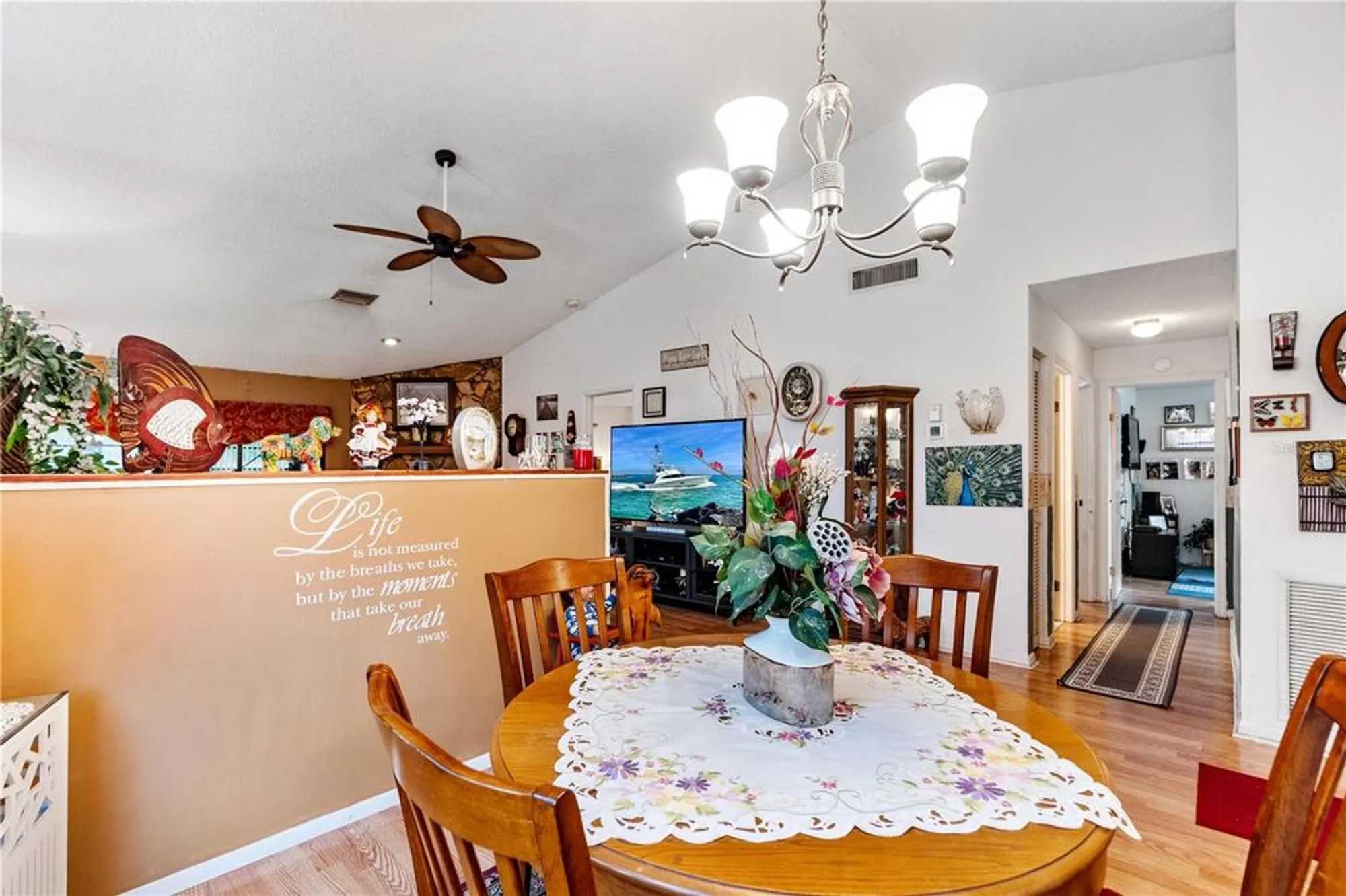 Property Slideshow image 10 of 51 | 11719 rose tree dr, New Port Richey, FL, 34654