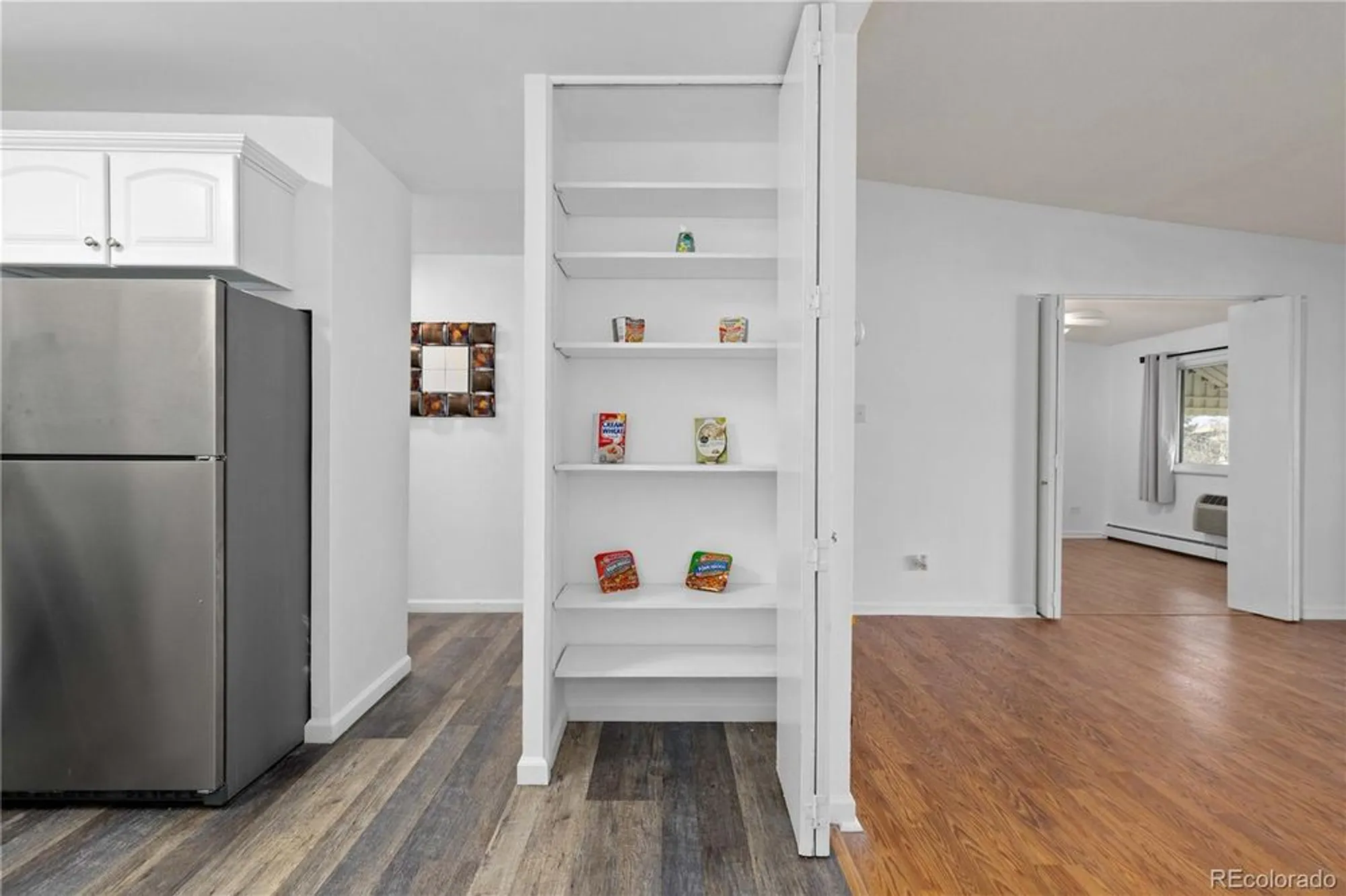 Property Slideshow image 10 of 48 | 755 s alton way 9d, Denver, CO, 80247