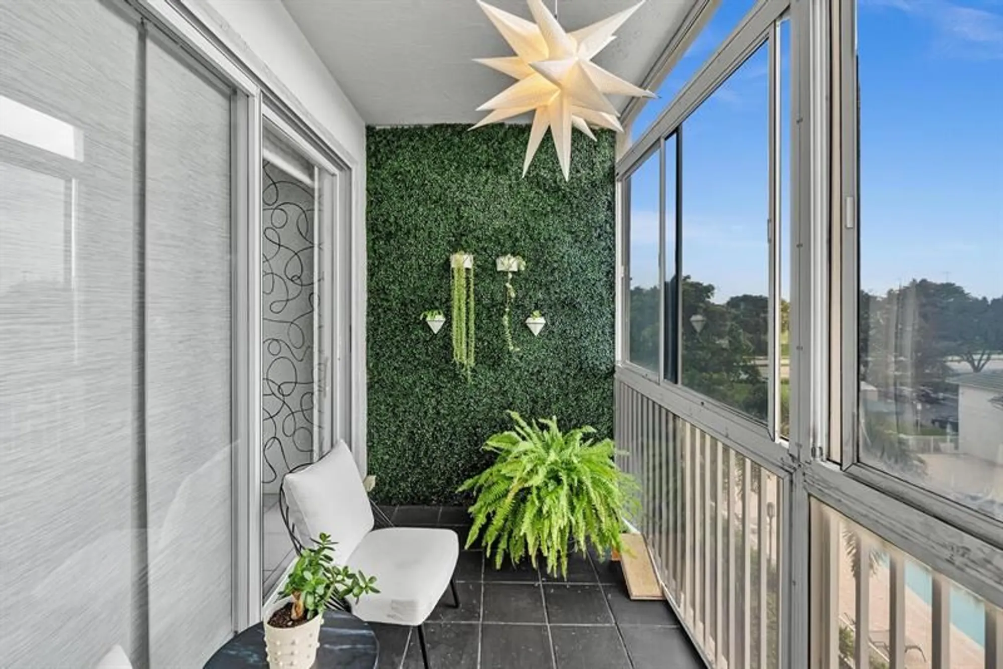 Property Slideshow image 46 of 82 | 7775 southampton ter 405, Tamarac, FL, 33321