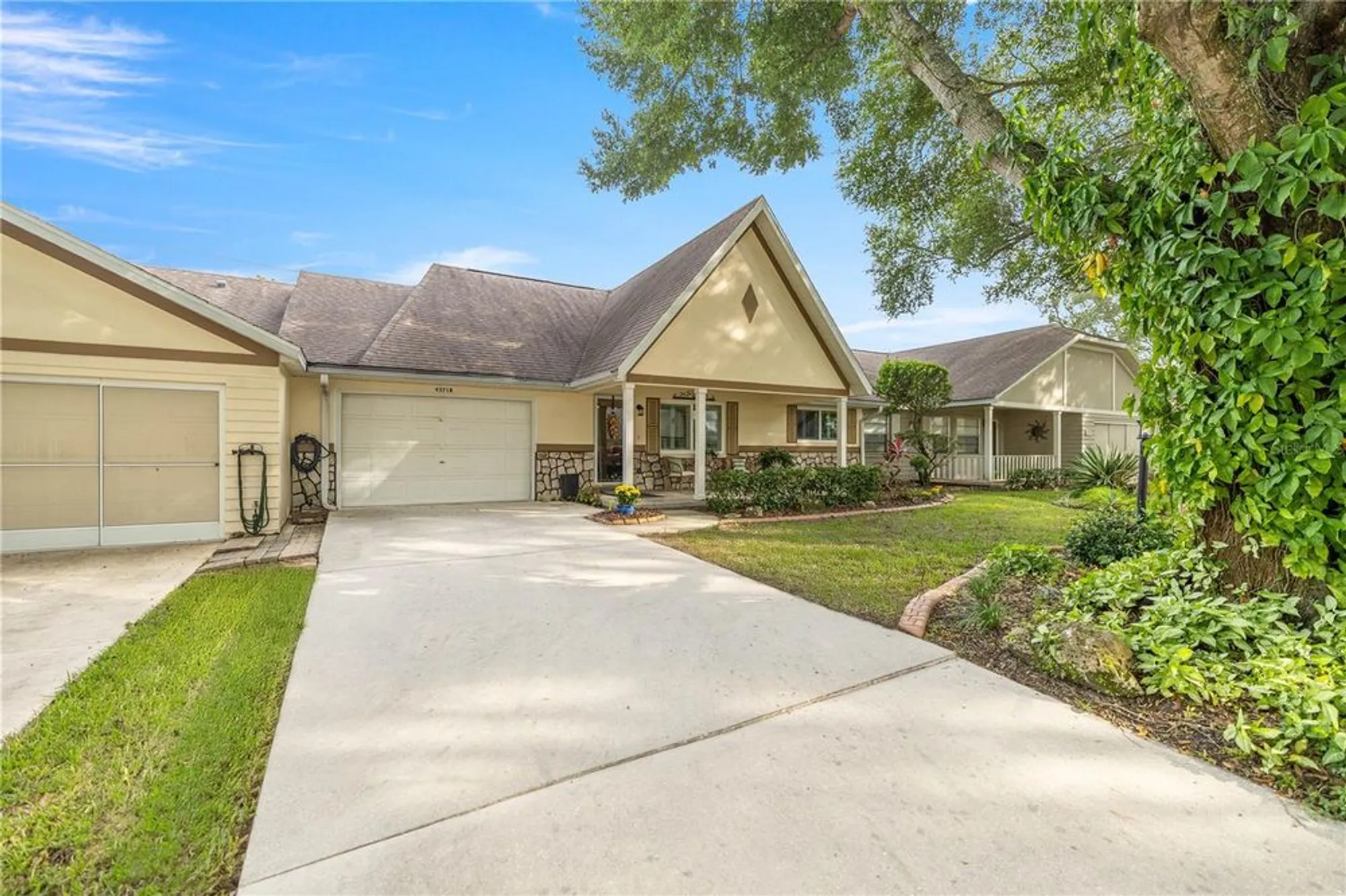 Property Slideshow image 3 of 22 | 9371 sw 82nd ter b, Ocala, FL, 34481