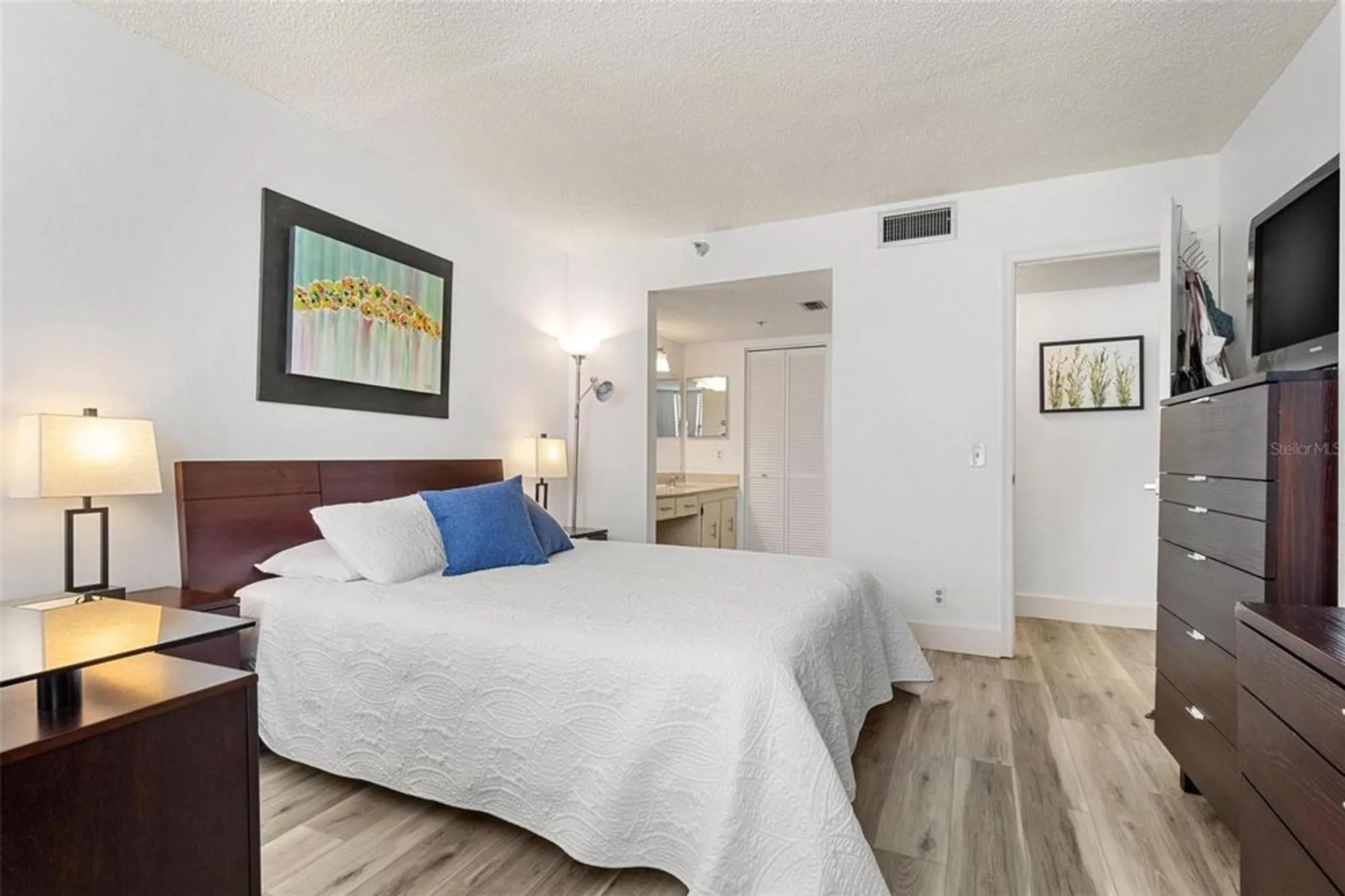 Property Slideshow image 14 of 28 | 6265 sun blvd apt 1201, St Petersburg, FL, 33715
