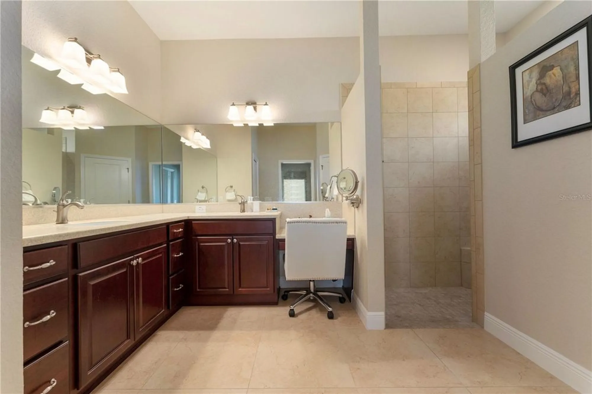 Property Slideshow image 12 of 23 | 5007 belted kingfisher dr, Oxford, FL, 34484