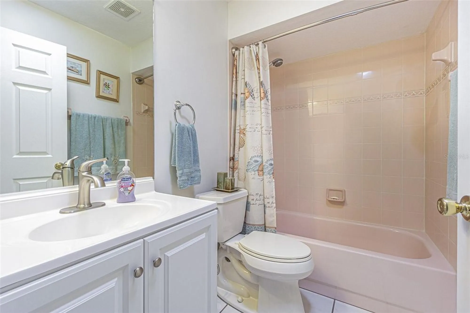 Property Slideshow image 13 of 37 | 29350 zeller ave, San Antonio, FL, 33576