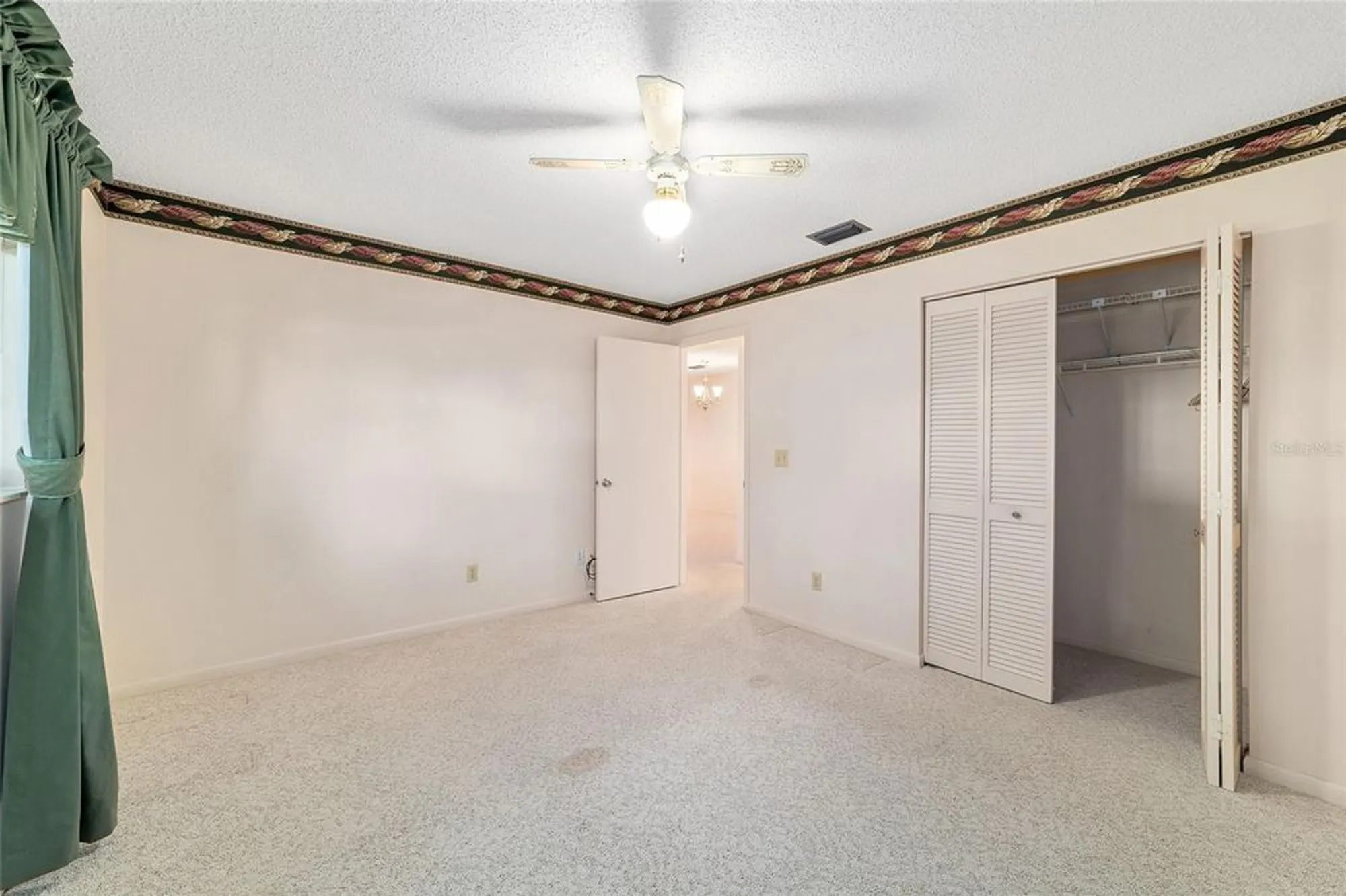 Property Slideshow image 23 of 32 | 8702 sw 93rd ln d, Ocala, FL, 34481
