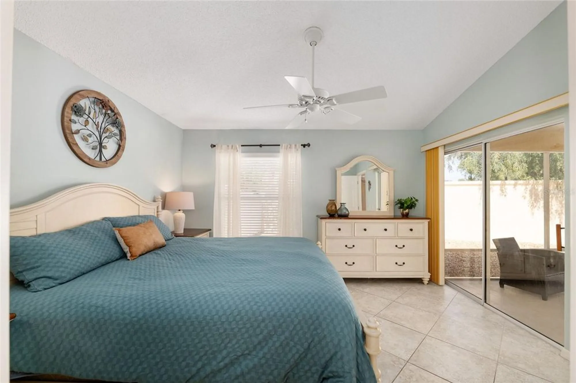 Property Slideshow image 22 of 48 | 2117 smoaks st, The Villages, FL, 32162