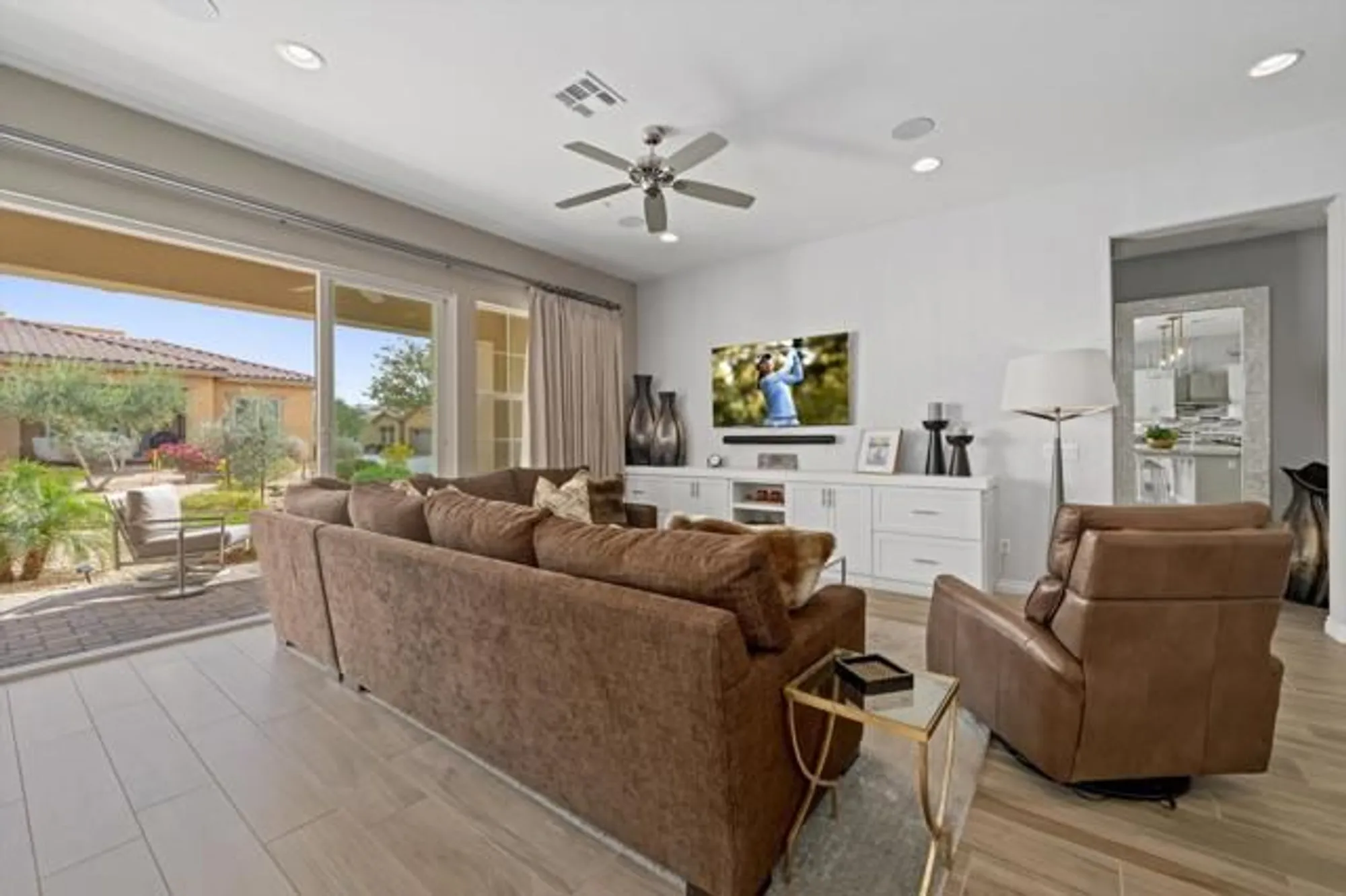 Property Slideshow image 13 of 53 | 4150 via cararra, Palm Desert, CA, 92260