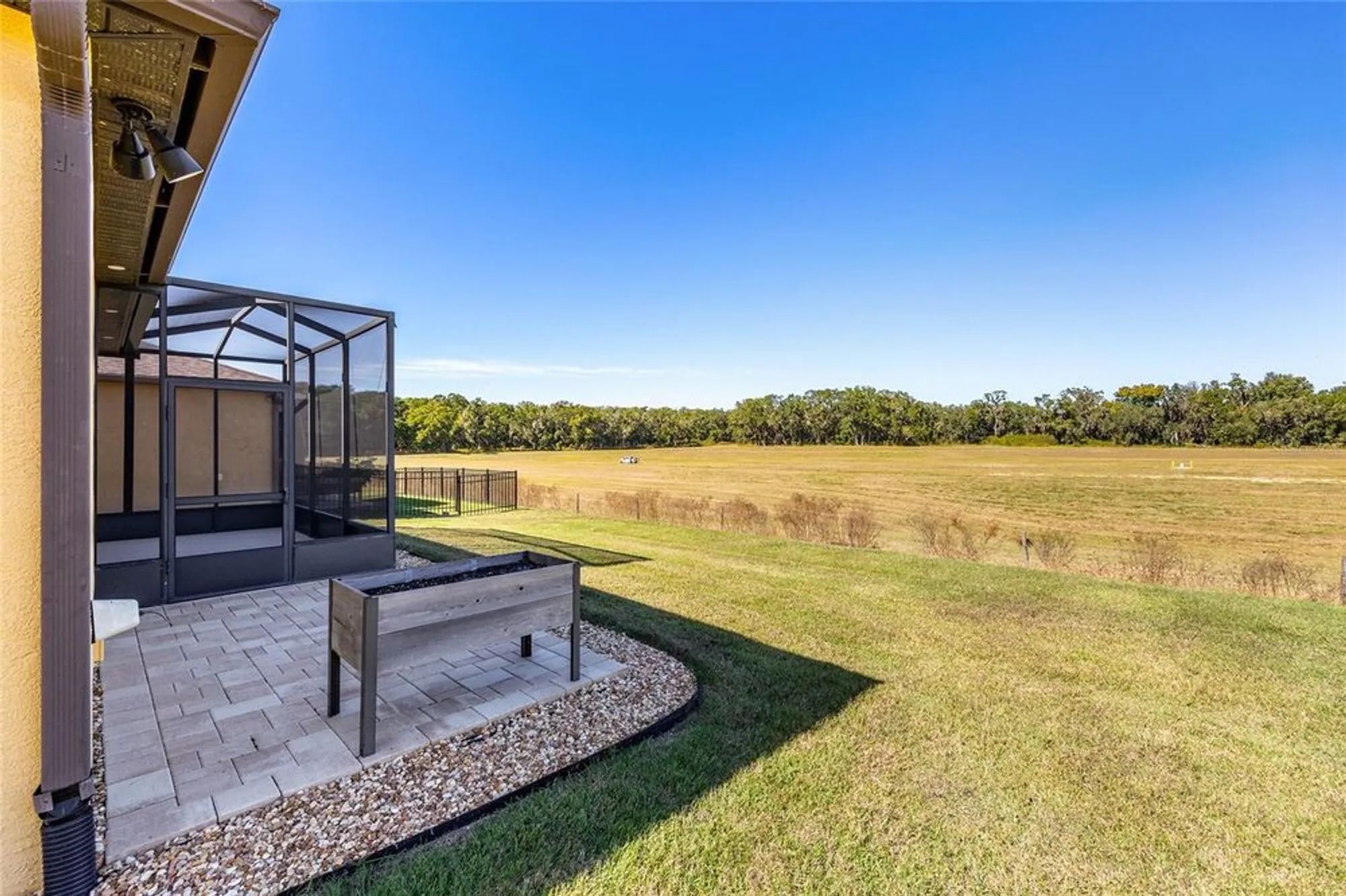 Property Slideshow image 17 of 54 | 9657 sw 63rd loop, Ocala, FL, 34481