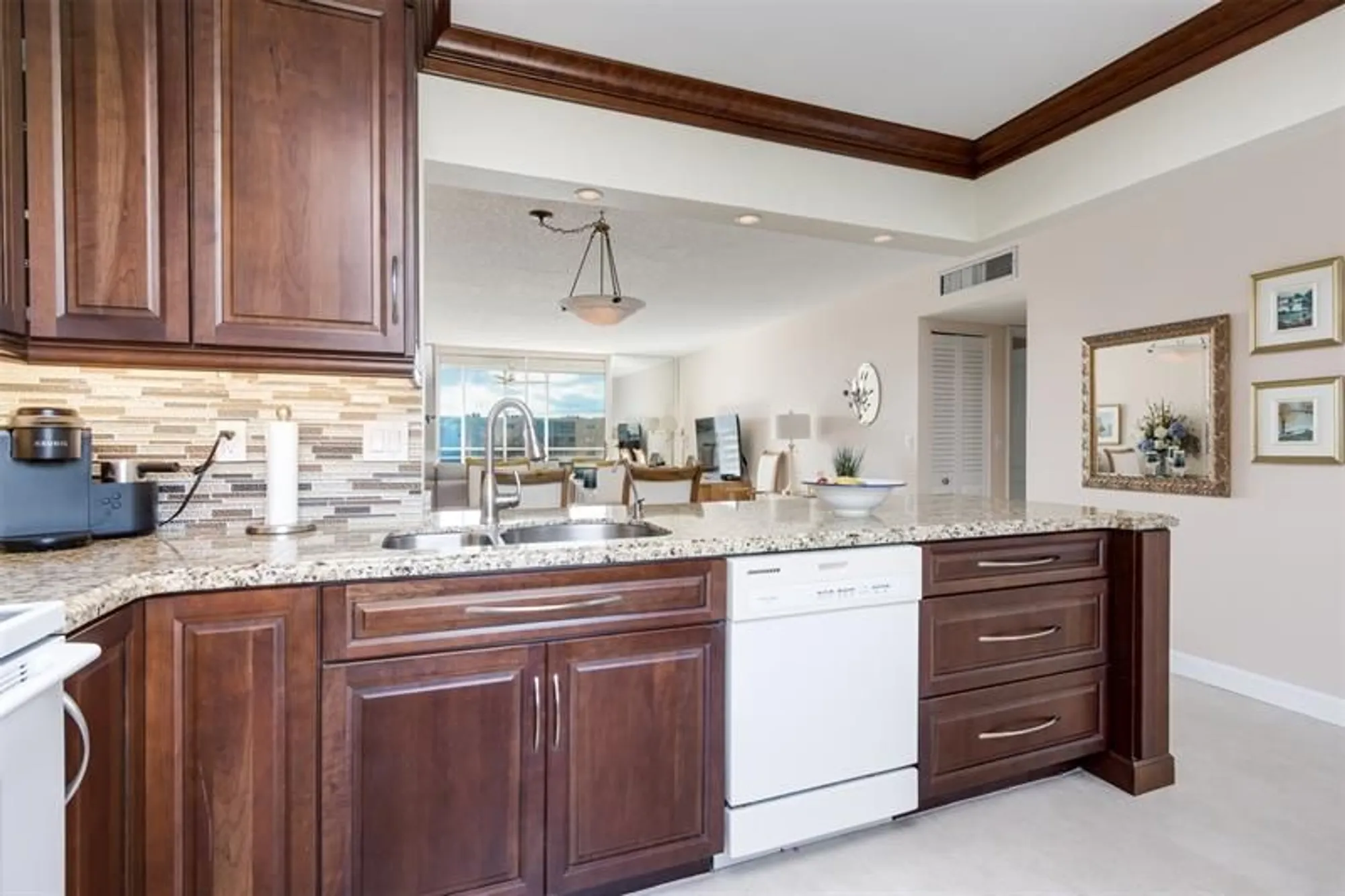 Property Slideshow image 9 of 42 | 414 se 10th st 302, Dania Beach, FL, 33004