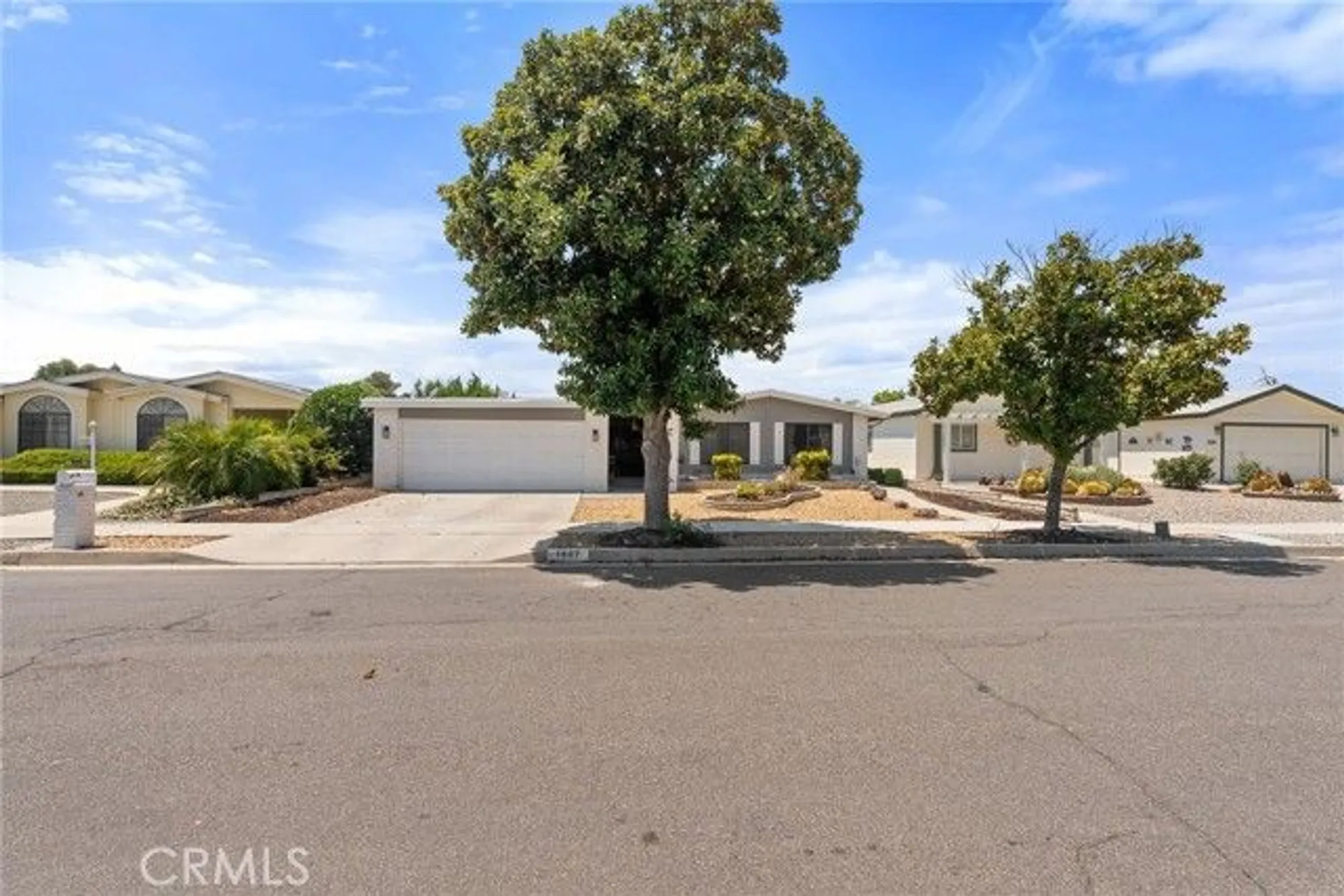 Property Slideshow image 3 of 36 | 1507 willow leaf dr, Hemet, CA, 92545