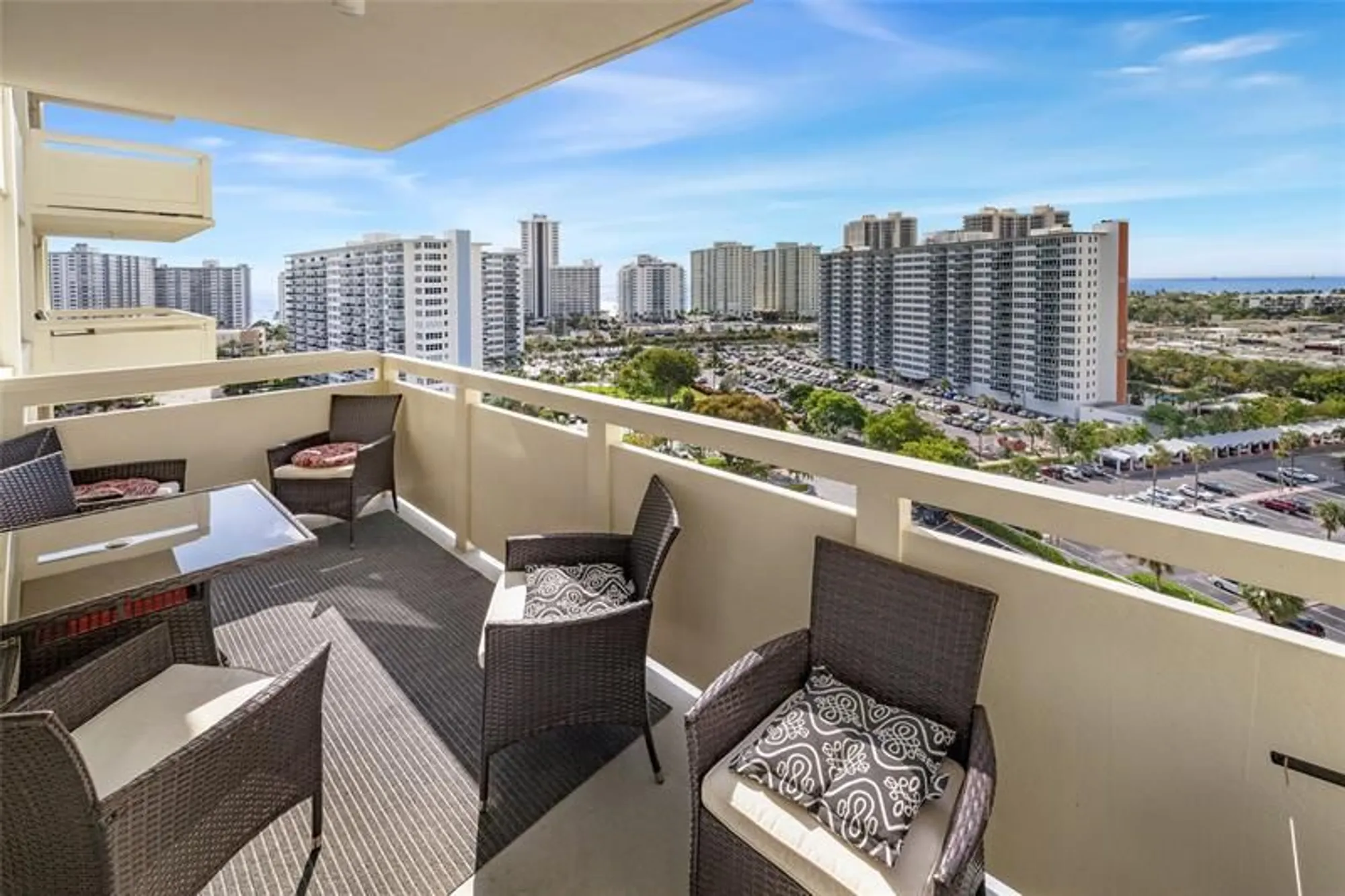 Property Slideshow image 20 of 30 | 3200 ne 36th st apt 1417, Fort Lauderdale, FL, 33308