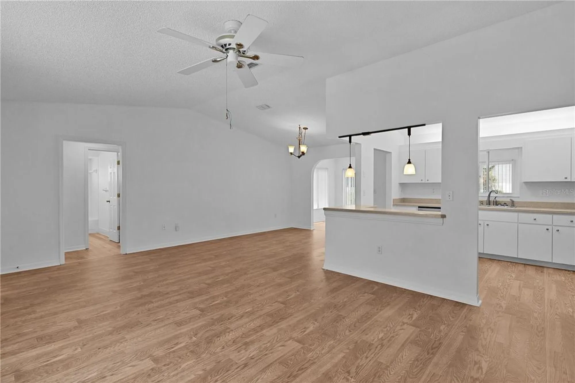 Property Slideshow image 11 of 36 | 9461 se 173rd ln, Summerfield, FL, 34491