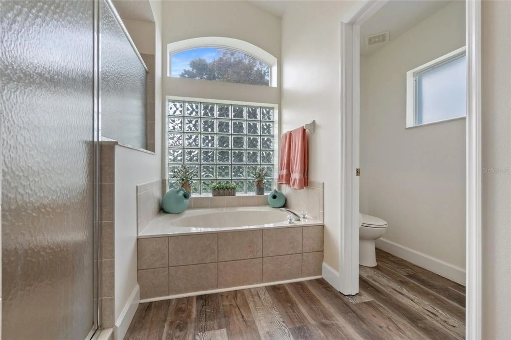 Property Slideshow image 24 of 75 | 1273 sunningdale ln, Ormond Beach, FL, 32174