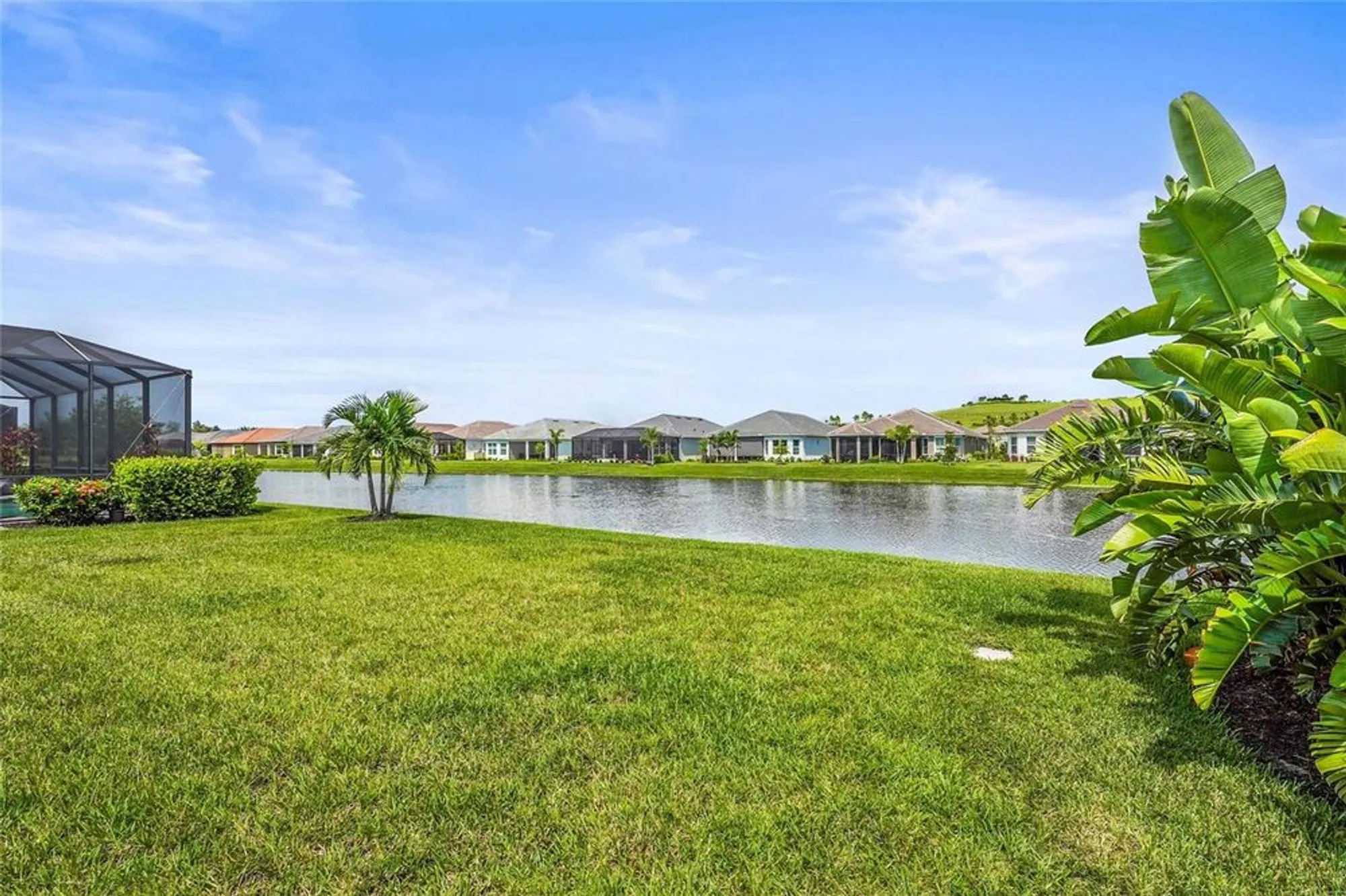 Property Slideshow image 46 of 84 | 6253 mesa gln, Bradenton, FL, 34203