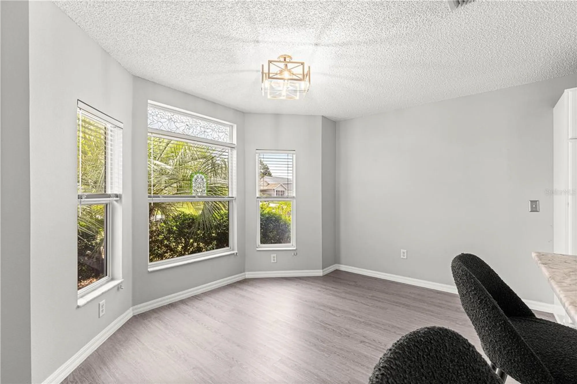 Property Slideshow image 12 of 58 | 2450 merida cir, The Villages, FL, 32162