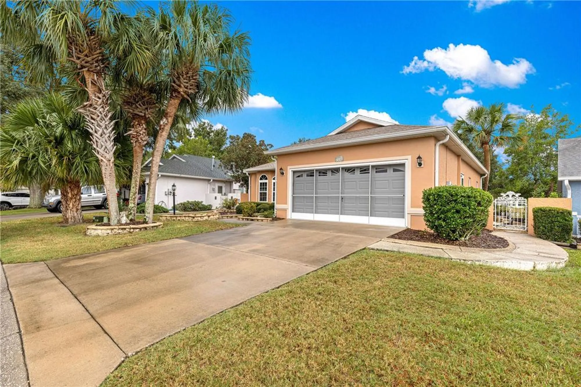 Property Slideshow image 2 of 50 | 9200 sw 93rd cir, Ocala, FL, 34481