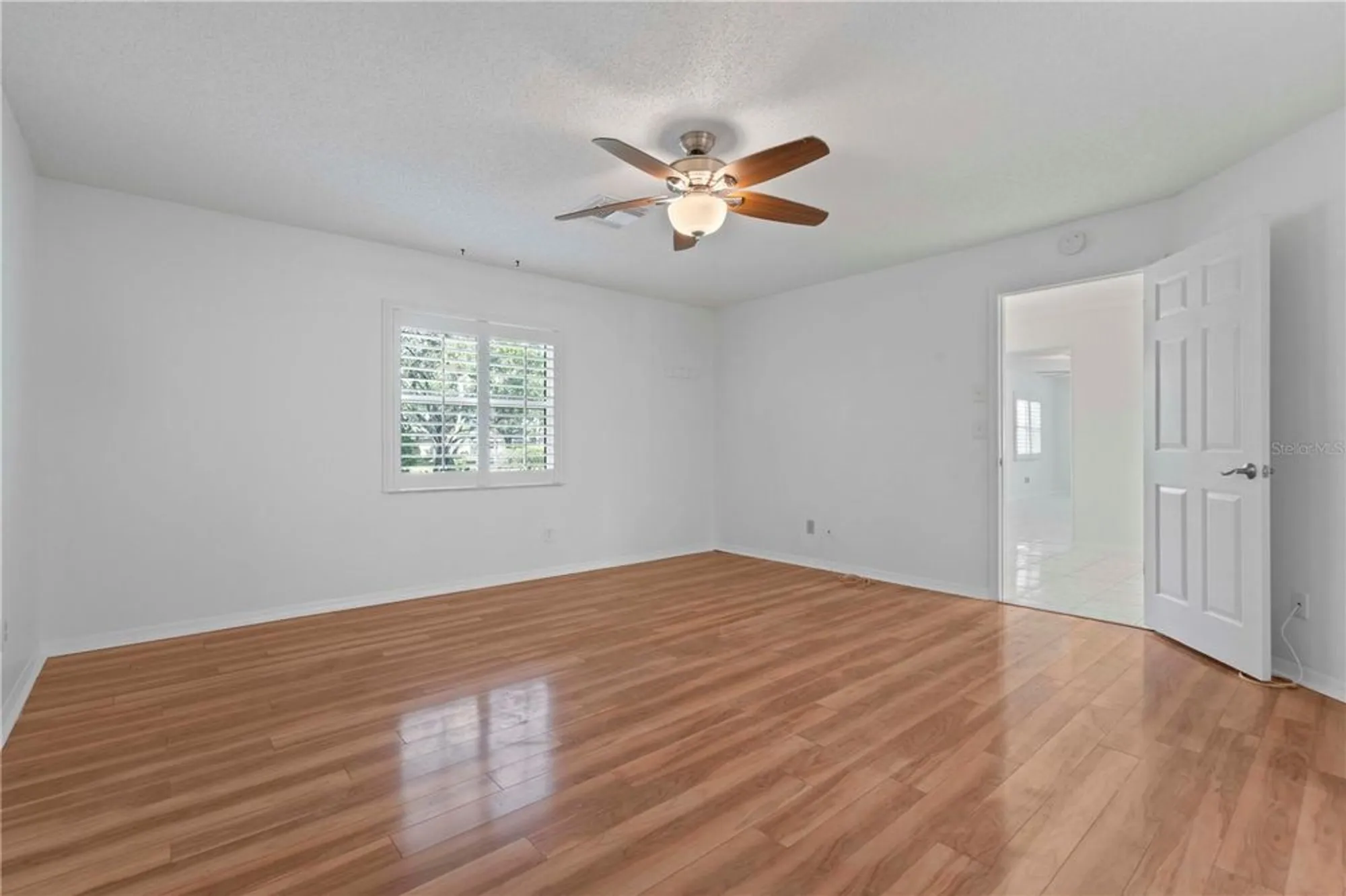 Property Slideshow image 30 of 55 | 2329 lancaster dr, Sun City Center, FL, 33573